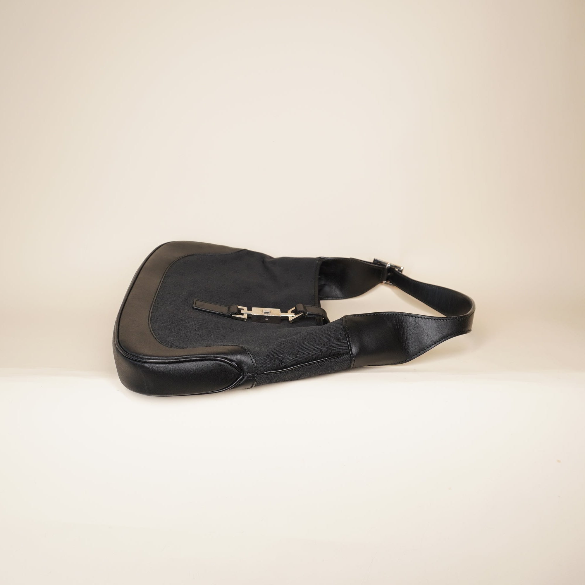 PRE-OWNED GG Vintage Jackie 1961 Medium Shoulder Bag 
