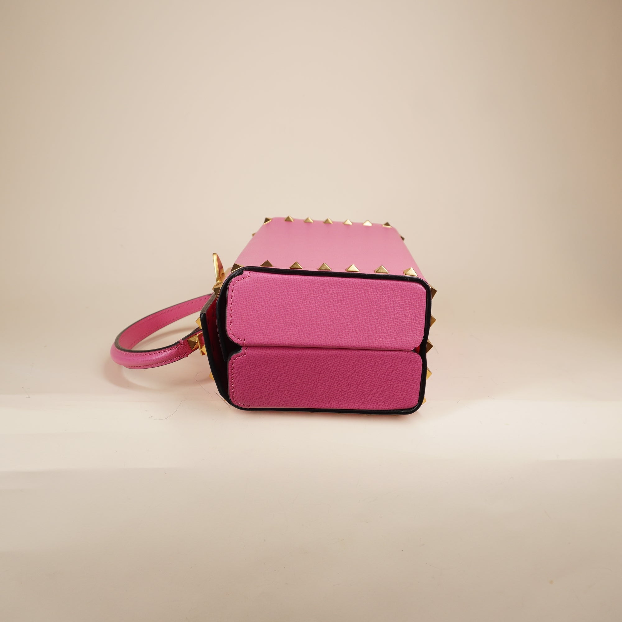 PRE-OWNED Rockstud Alcove Box Handle Pink Crossbody Bag