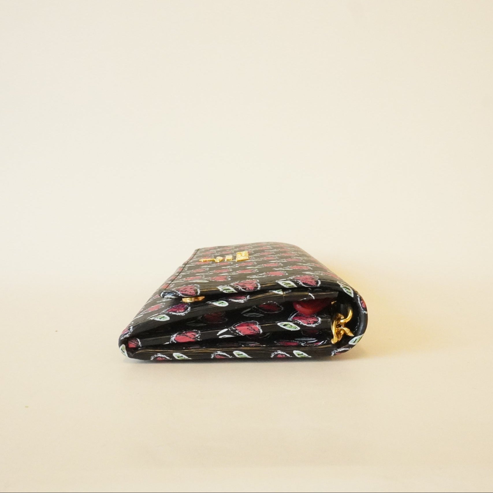 PRE-OWNED Black Vitello Move Love Wallet on Chain