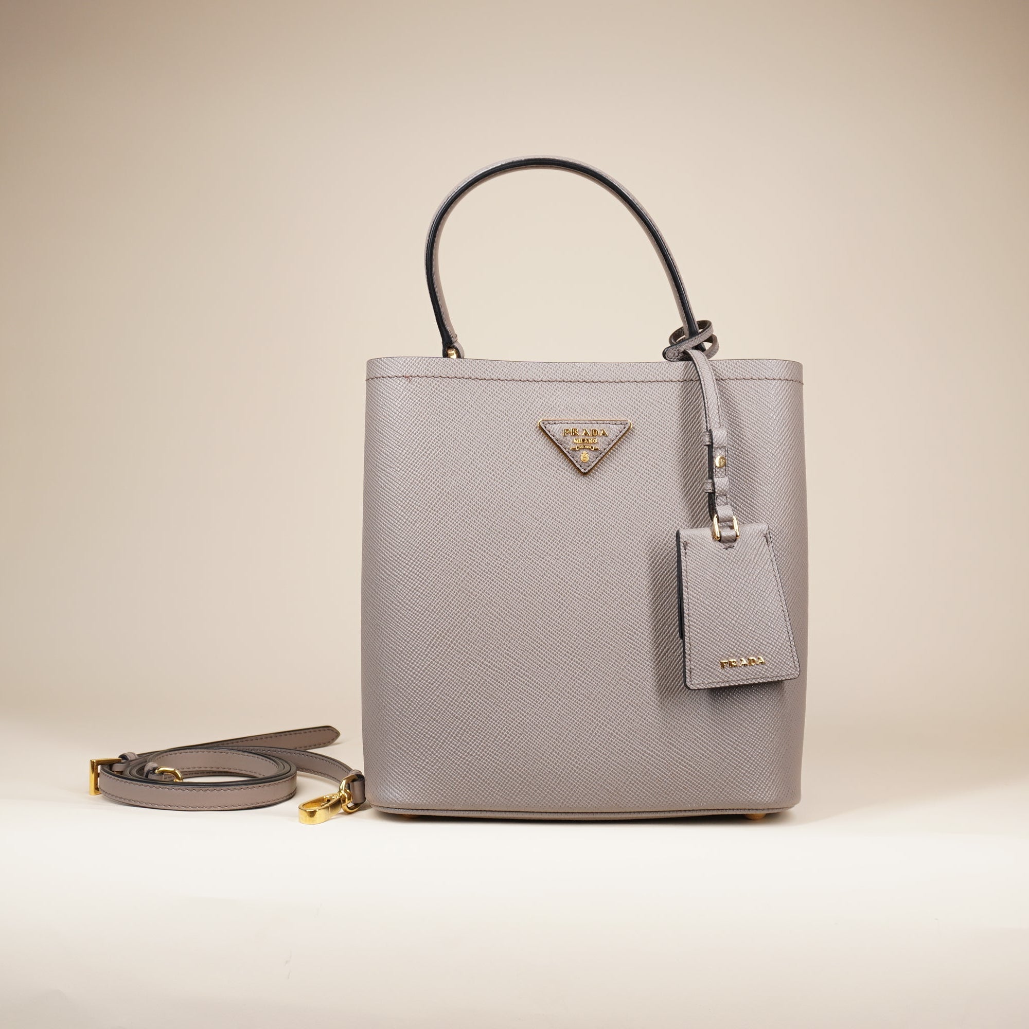 PRE-OWNED Grey Saffiano Leather Panier Tote Shoulder Bag