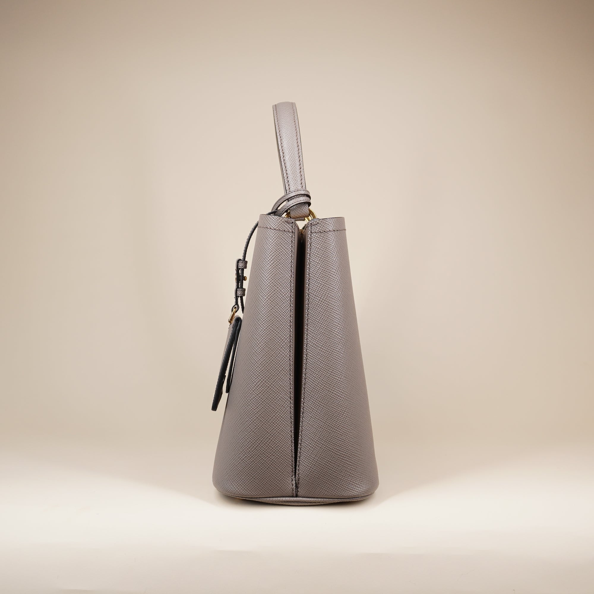 PRE-OWNED Grey Saffiano Leather Panier Tote Shoulder Bag