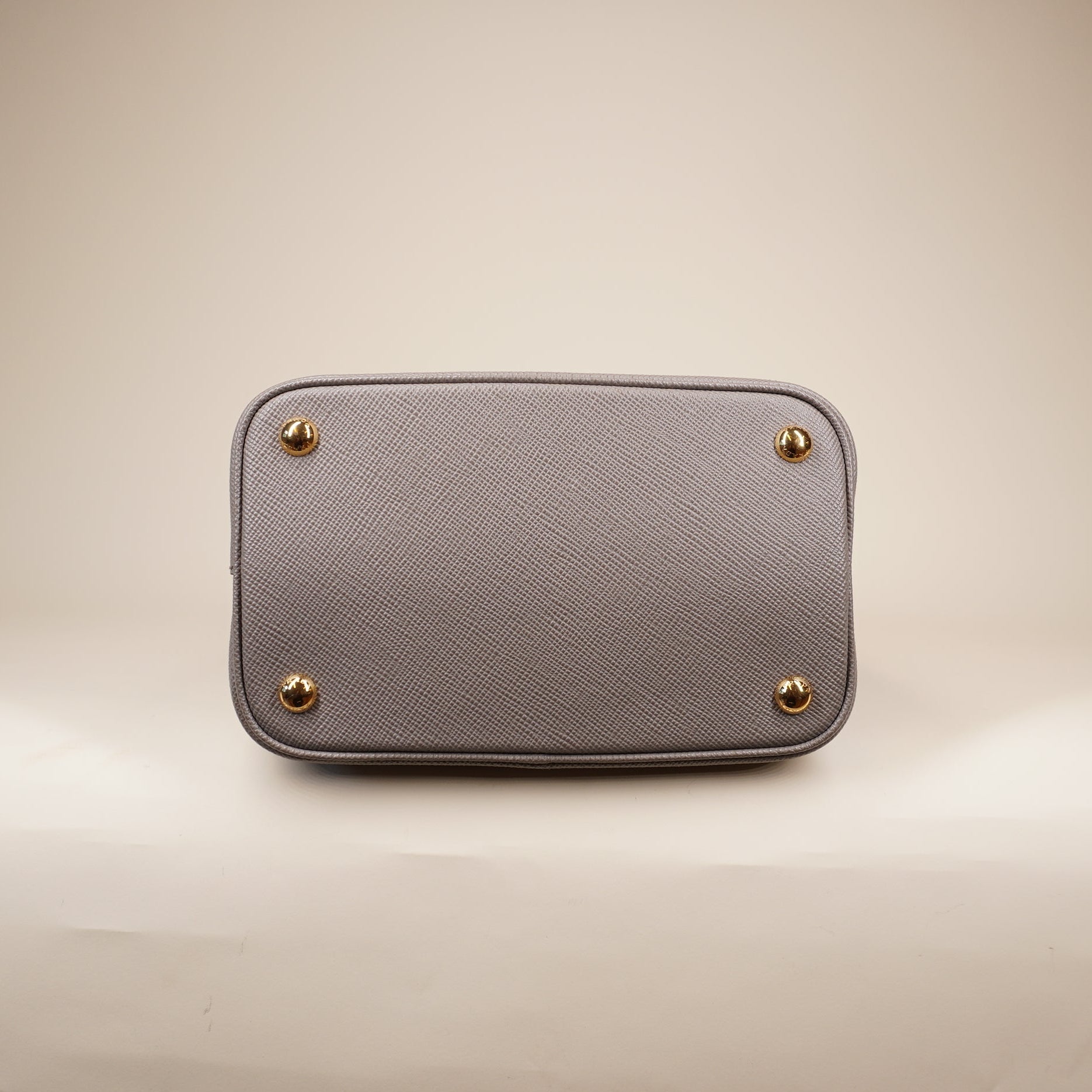 PRE-OWNED Grey Saffiano Leather Panier Tote Shoulder Bag