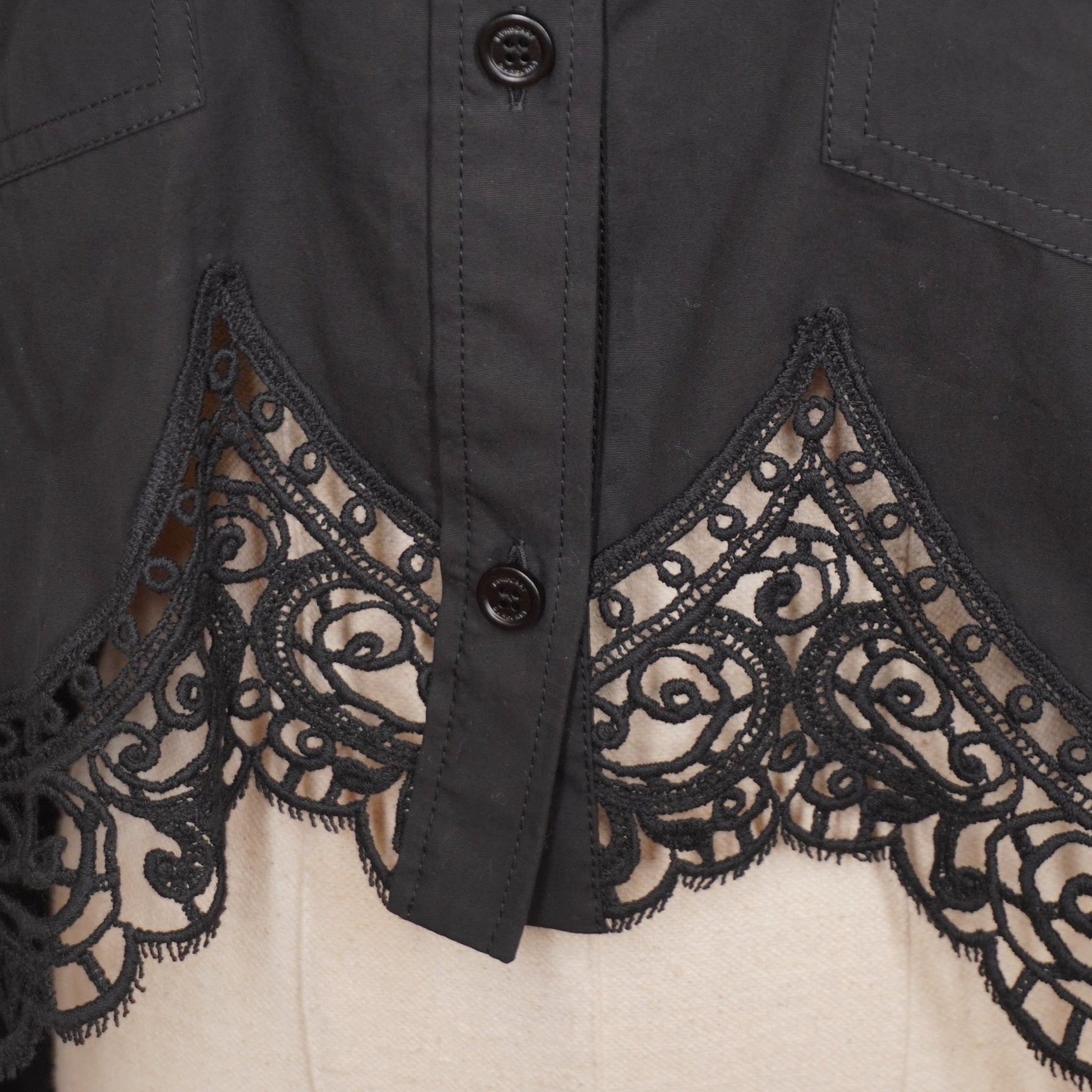 PRE-OWNED Macrame Lace Hem Cotton Cropped Shirt Black M