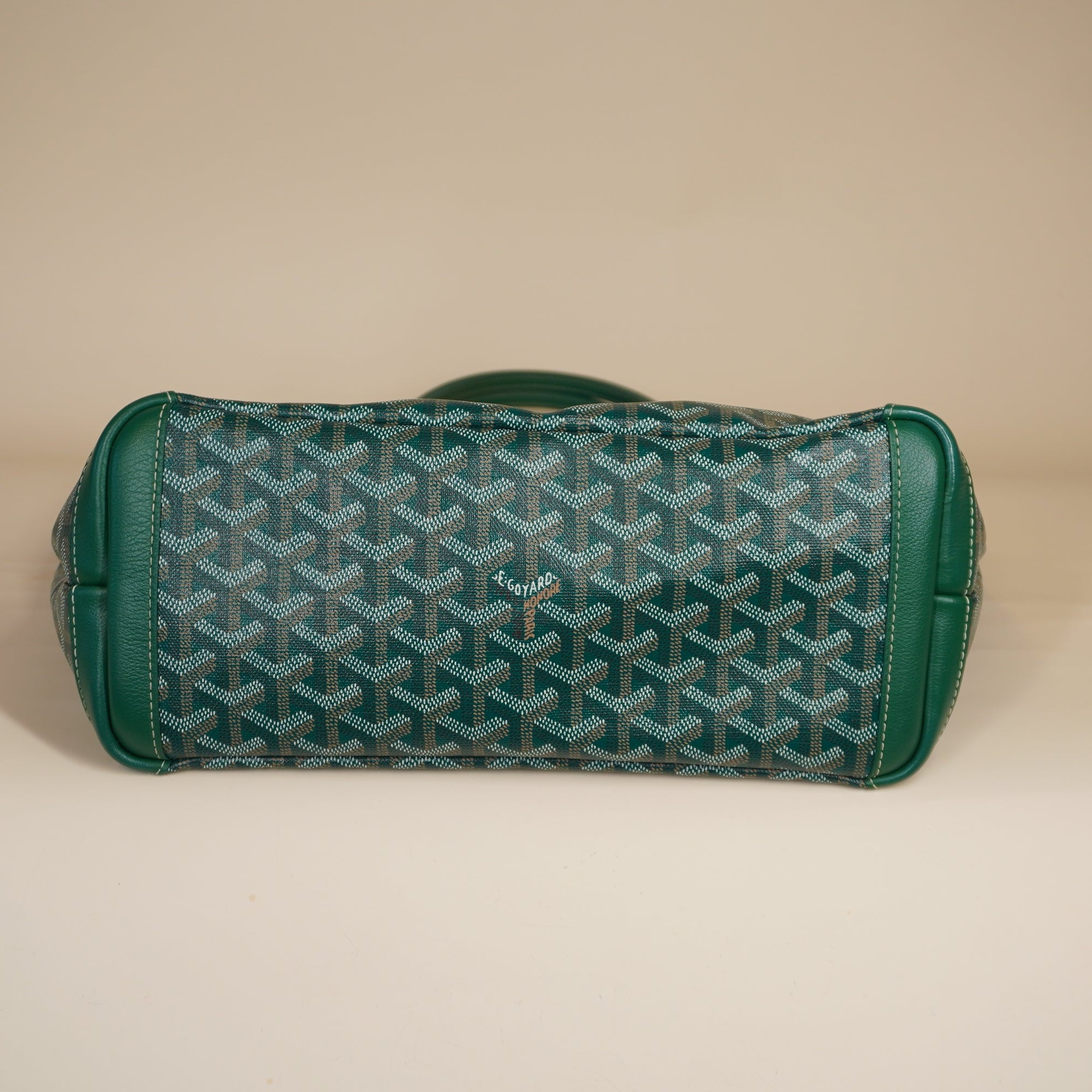 PRE-OWNED Artois PM Canvas Shoulder Bag Green