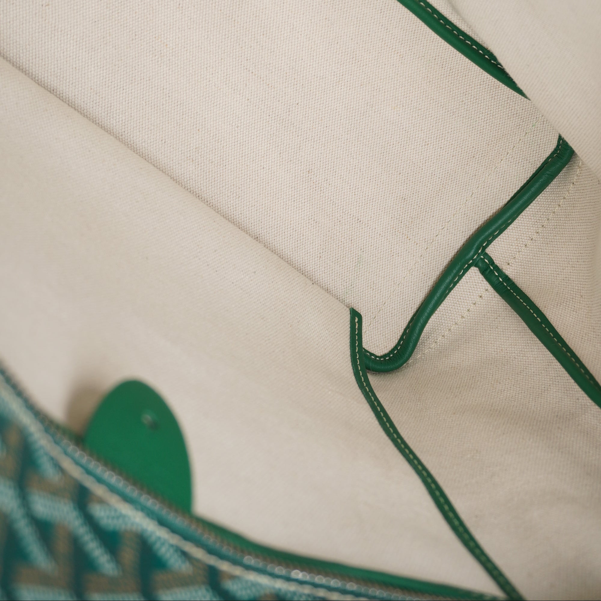 PRE-OWNED Artois PM Canvas Shoulder Bag Green