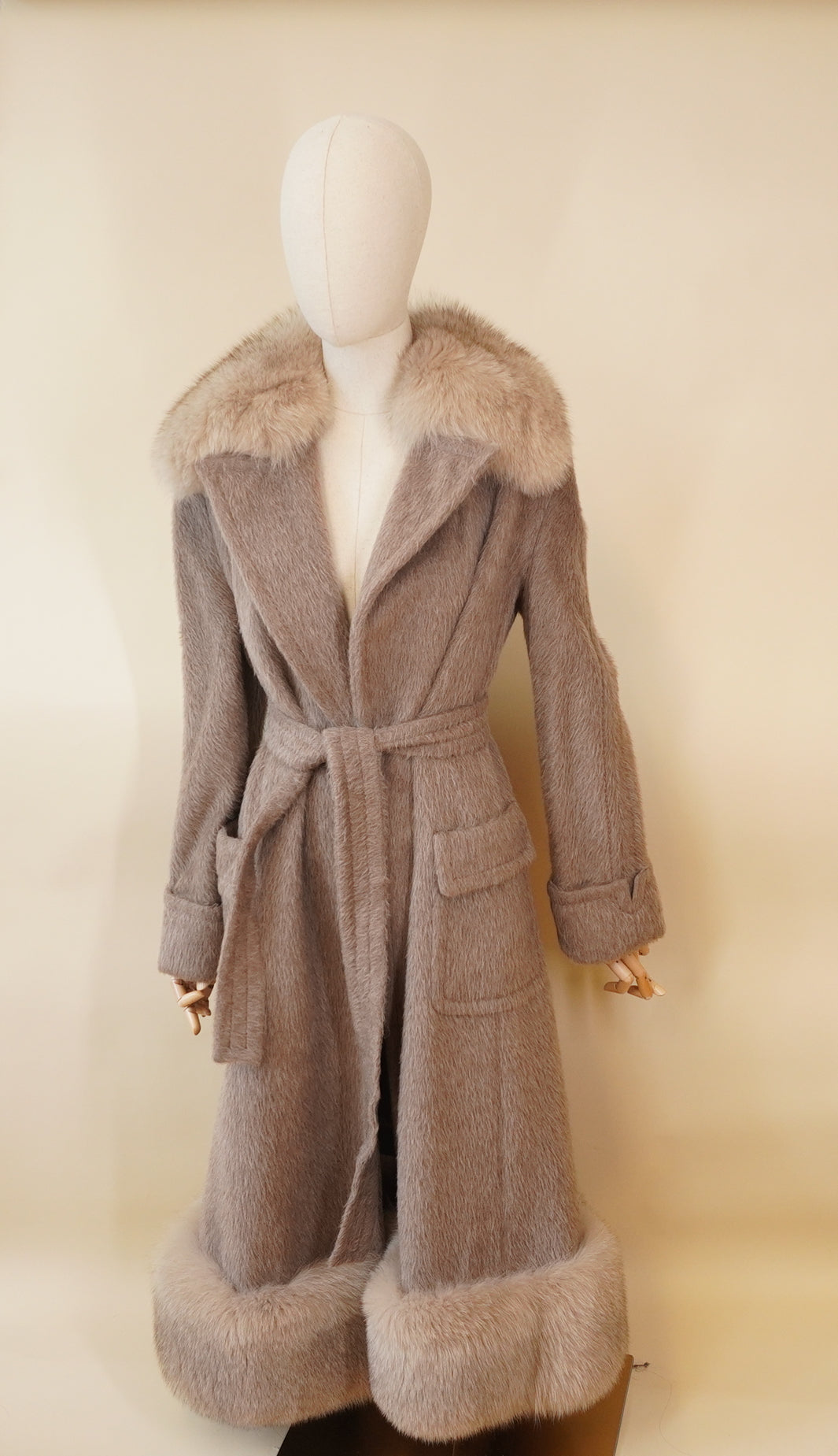 PRE-OWNED MAX MARA Long Sleeve Fur Long Winter Alpaca mixed Fur ML