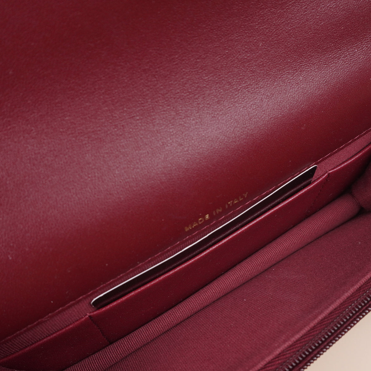 PRE-OWNED CC Camellia Crush Quilted Lambskin Burgundy Wallet On Chain