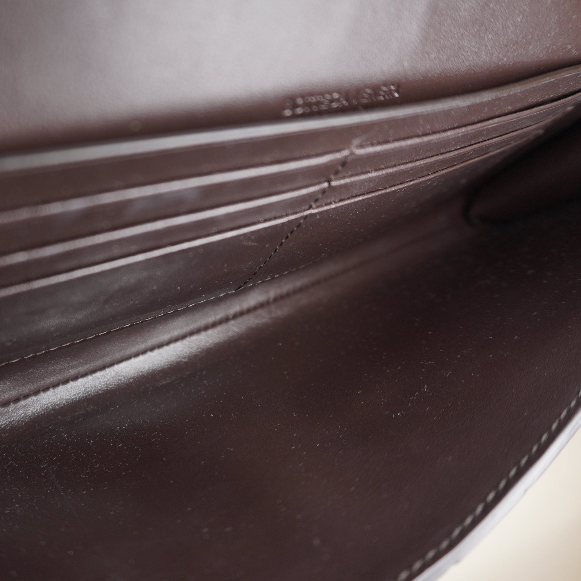 PRE-OWNED Nappa Intrecciato Long Andiamo Top Handle Clutch Black