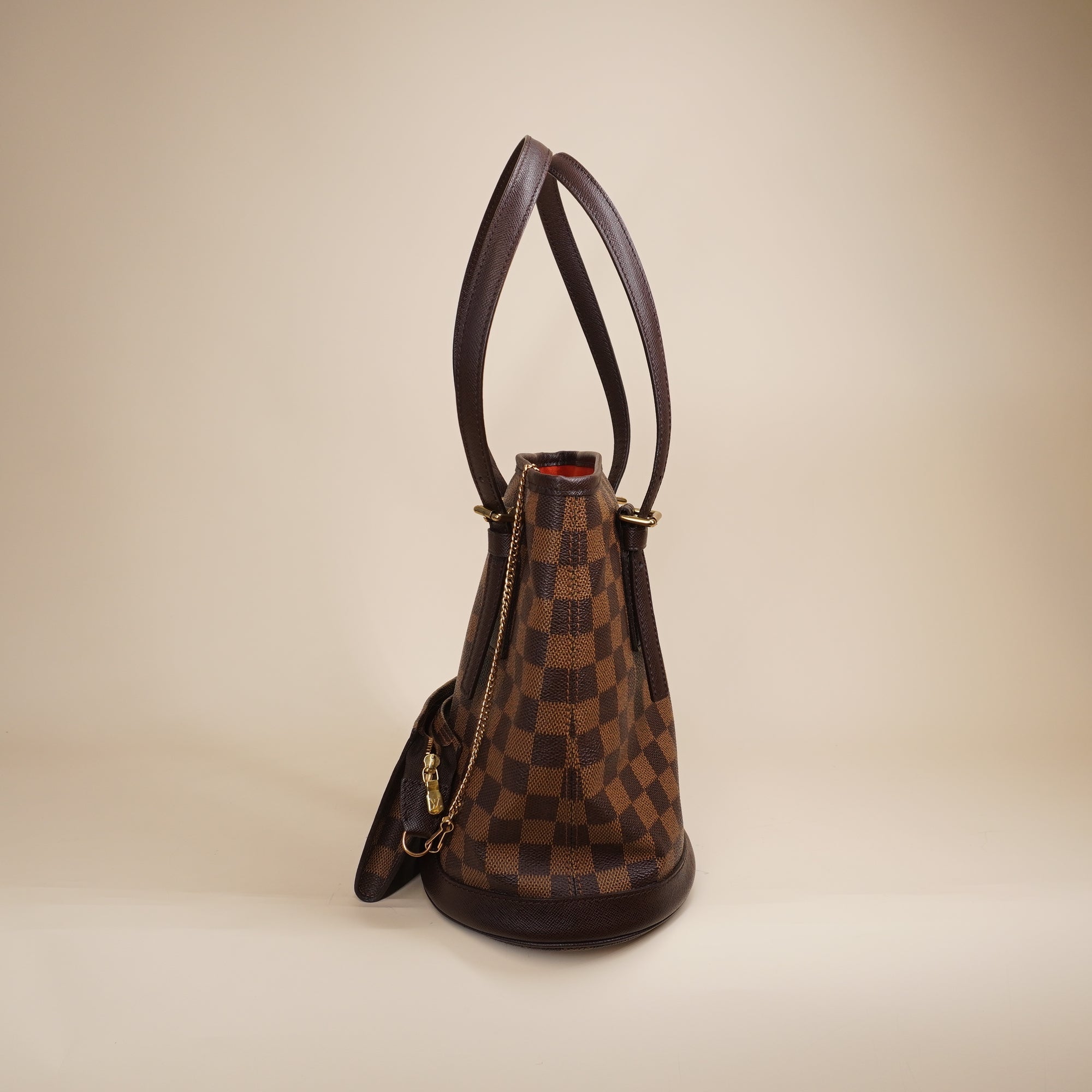 PRE-OWNED LV Damier Ebene Marais Bucket 23 Shoulder Bag