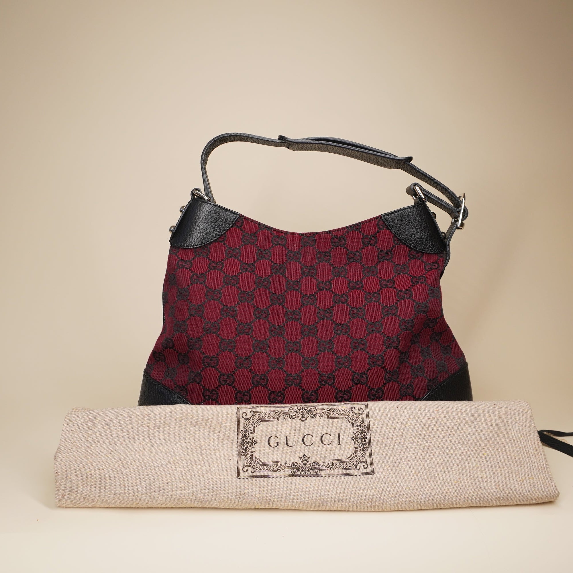 PRE-OWNED GG Canvas Shoulder Bag Black Red