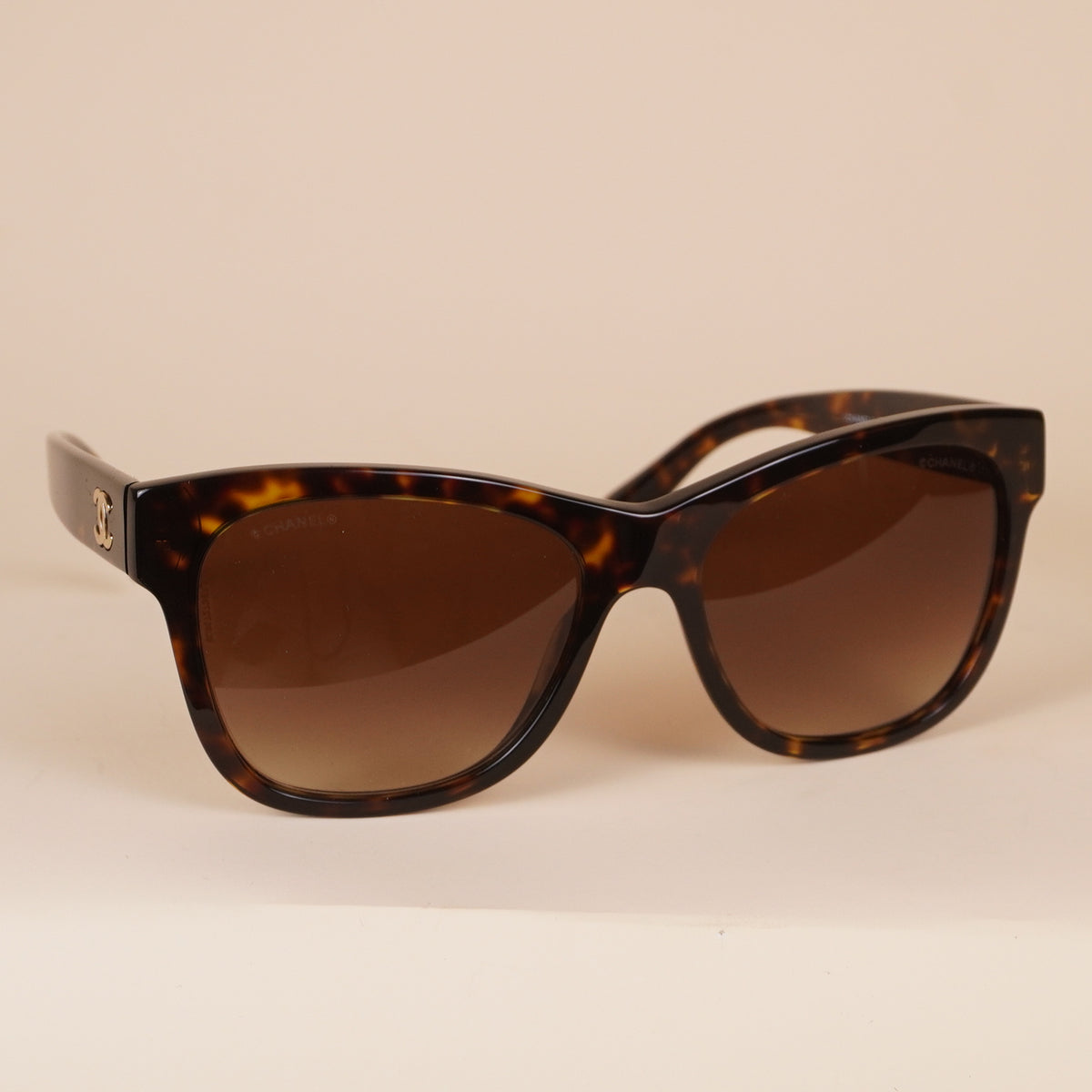 PRE-OWNED Interlocking CC Logo Square Sunglasses