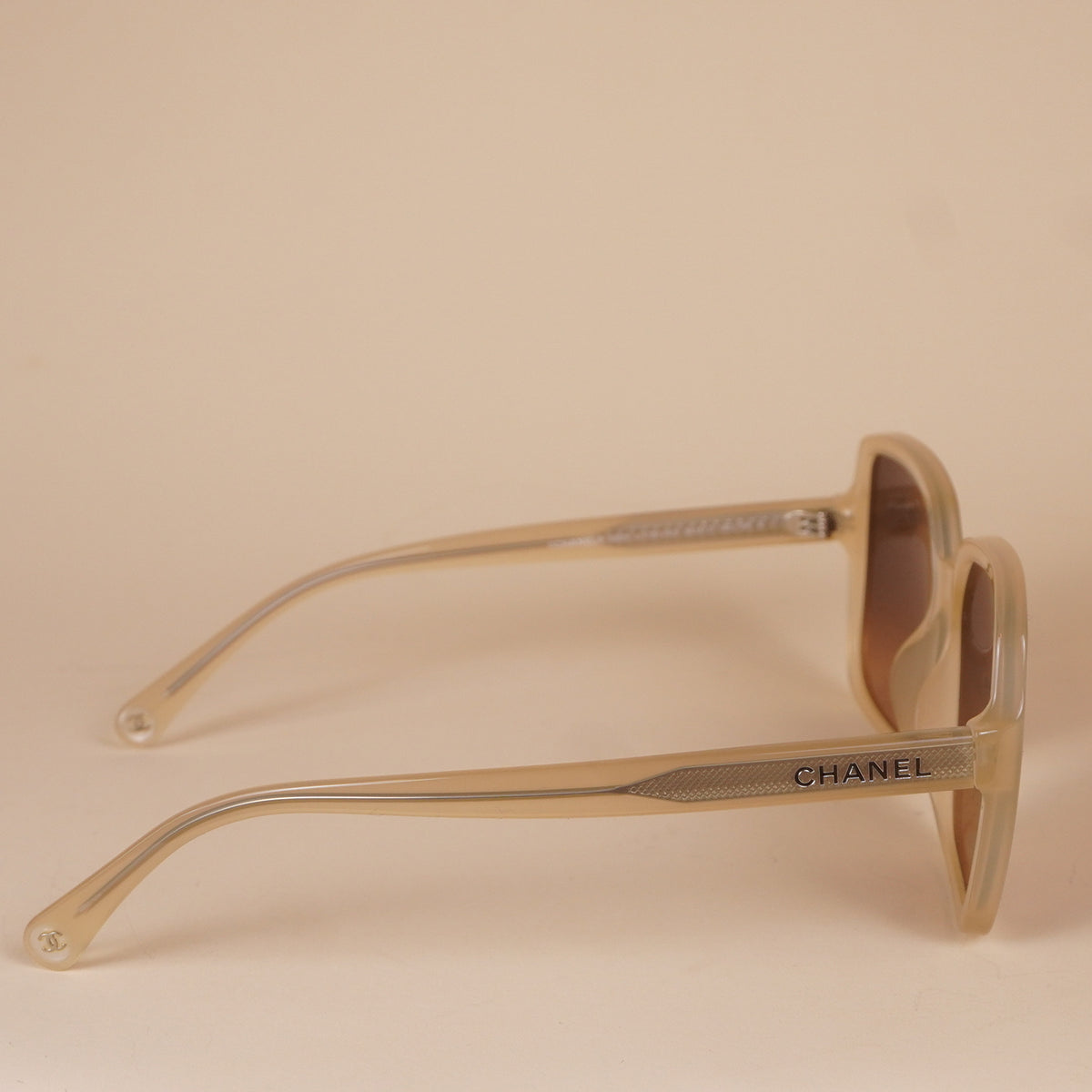 PRE-OWNED CC Acetate Square Sunglasses 5505 Light Brown