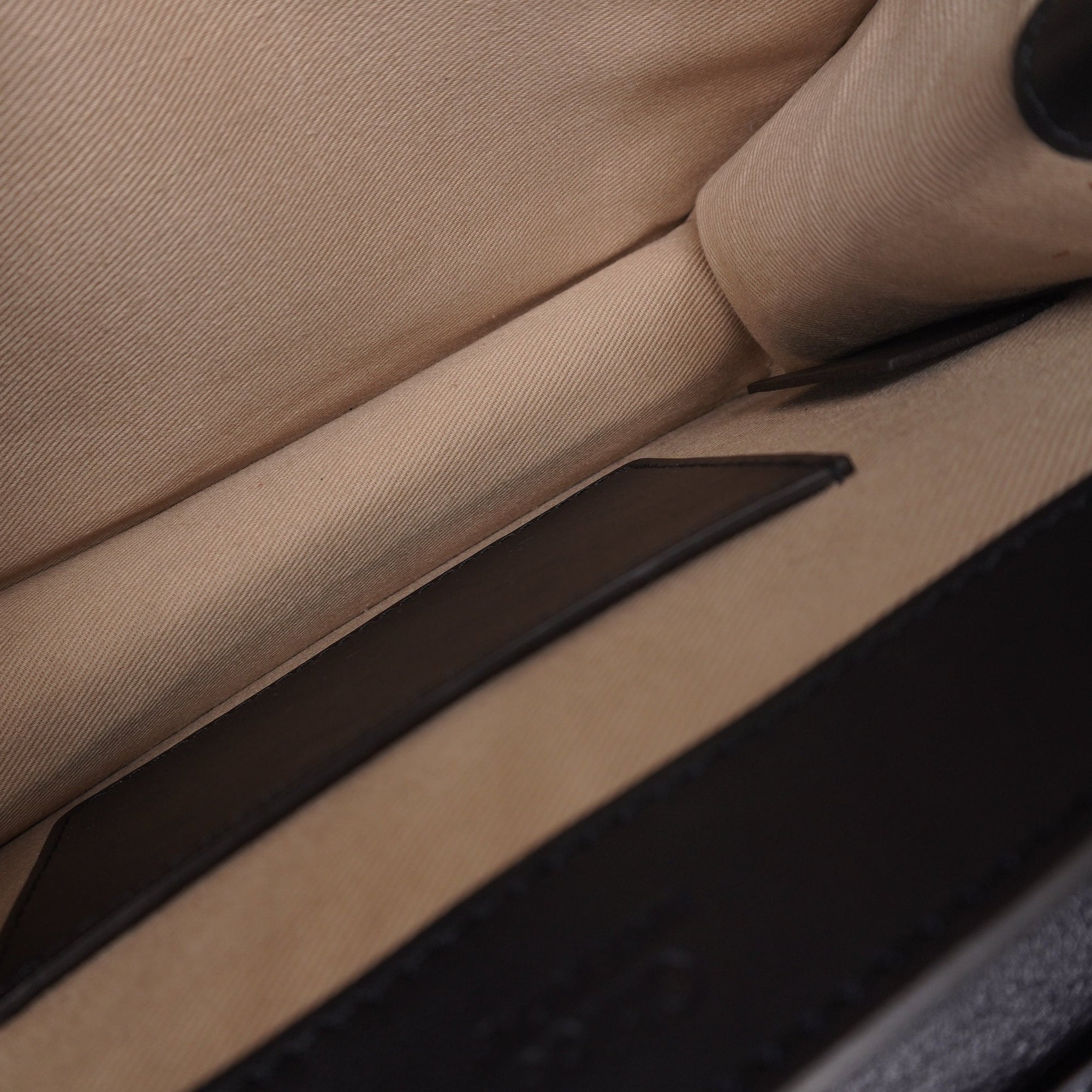 PRE-OWNED Black Leather Chain Crossbody Bag