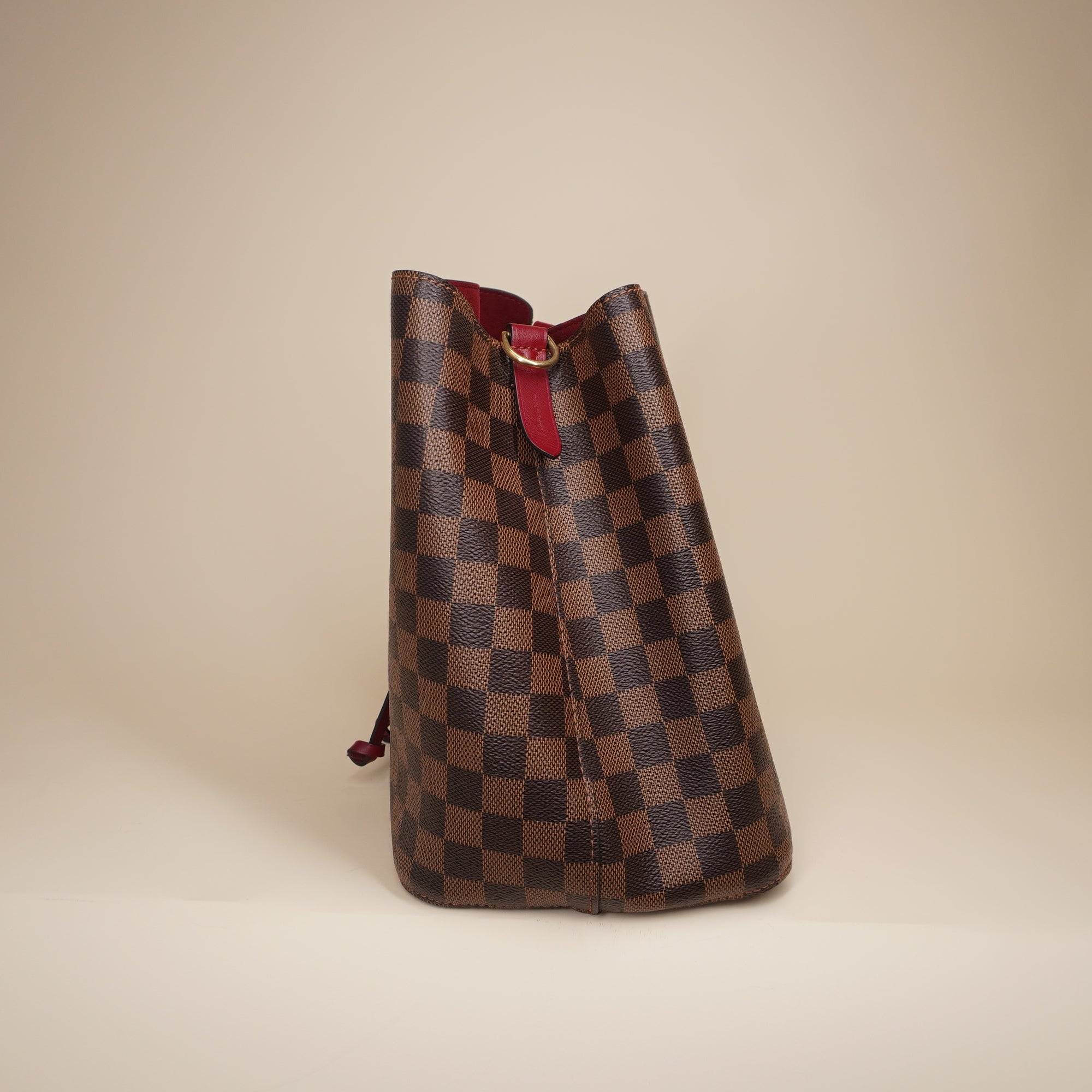 LV Damier Ebene Neonoe MM Cherry Berry Shoulder Bag