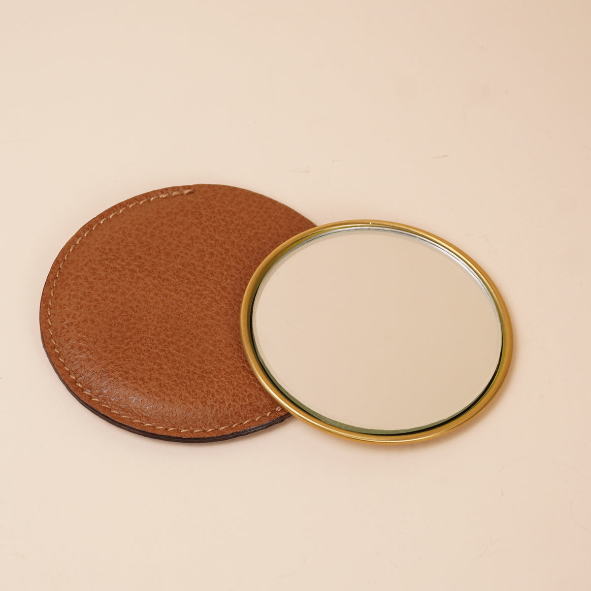 PRE-OWNED GG Bamboo 1947 Small Vintage Brown Leather