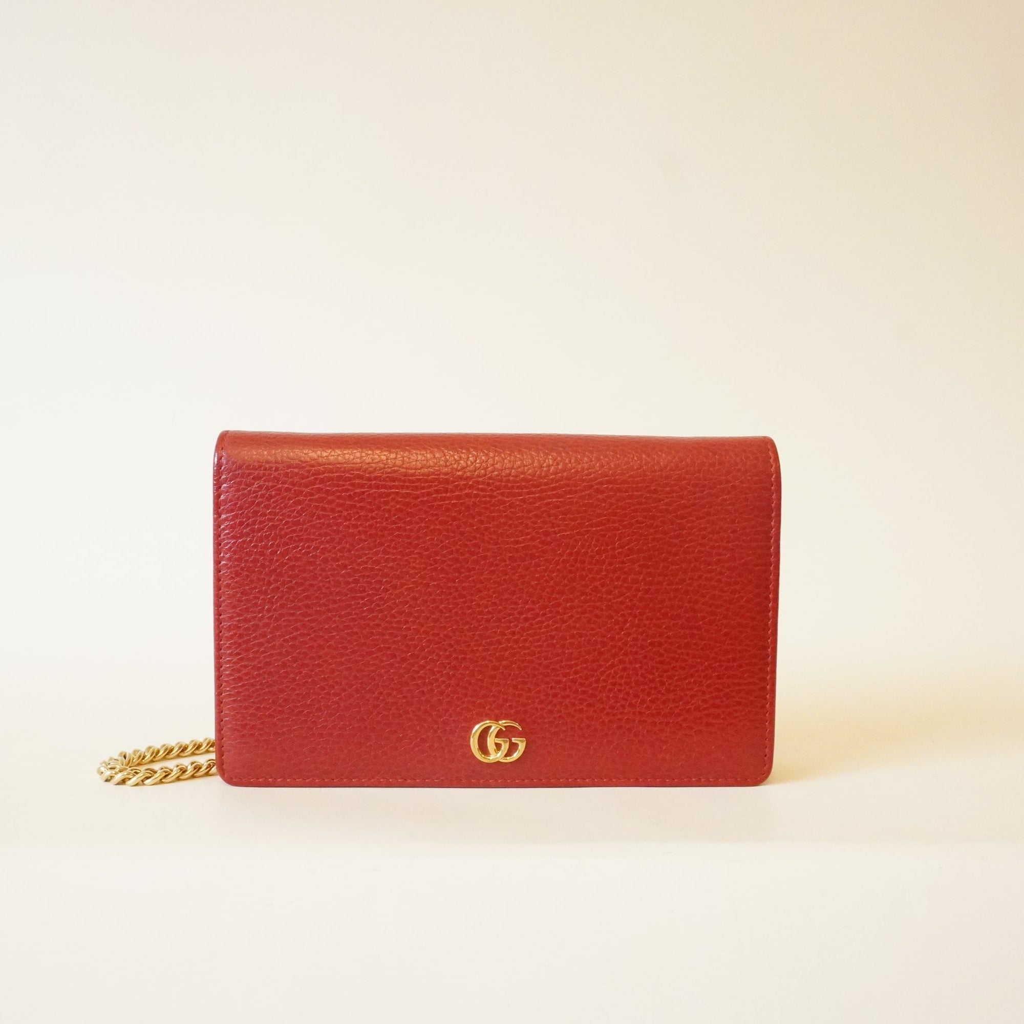 PRE-OWNED GG Red Leather Petite GG Marmont Crossbody Bag