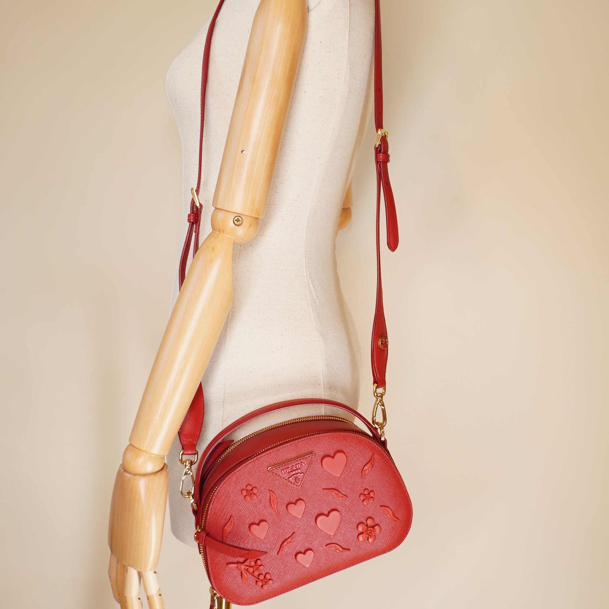 PRE-OWNED Saffiano Lux Heart & Flower Odette Crossbody Bag Red