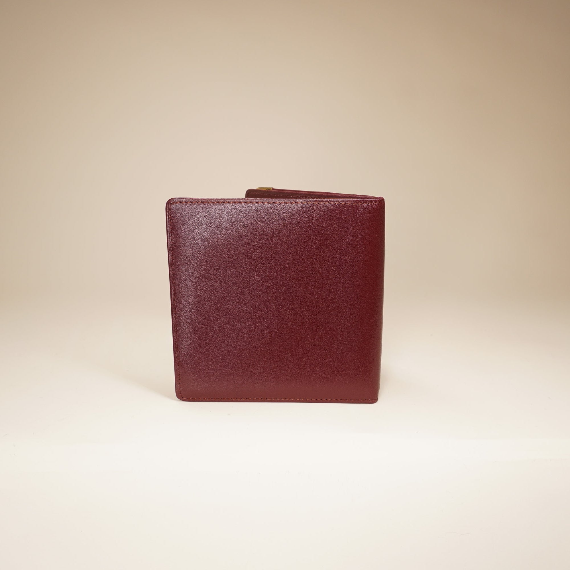 PRE-OWNED Bifold Wallet Must Line Leather Burgundy