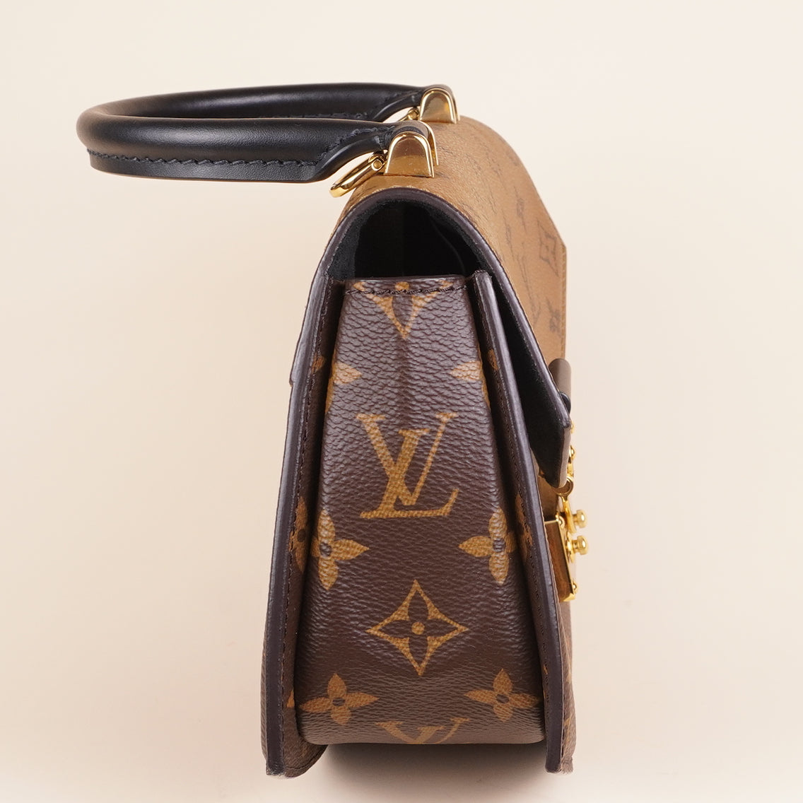 PRE-OWNED LV Reverse Monogram Tilsitt