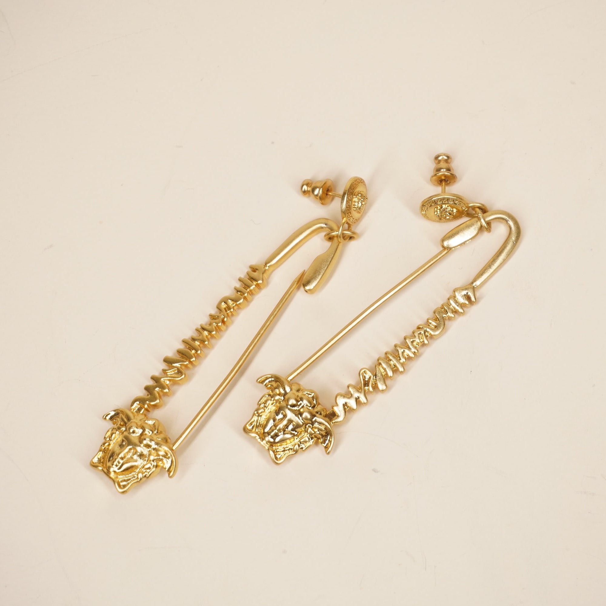PRE-OWNED Medusa Head Safety Gold Pin Earrings 