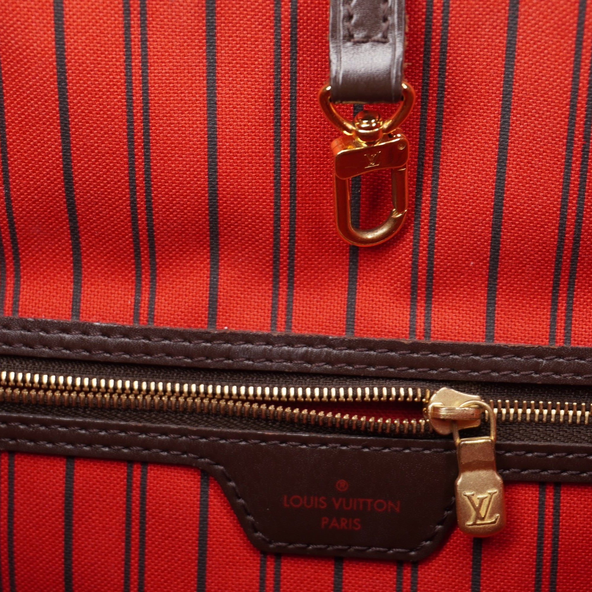 PRE-OWNED LV Damier Canvas Neverfull MM Shoulder Bag
