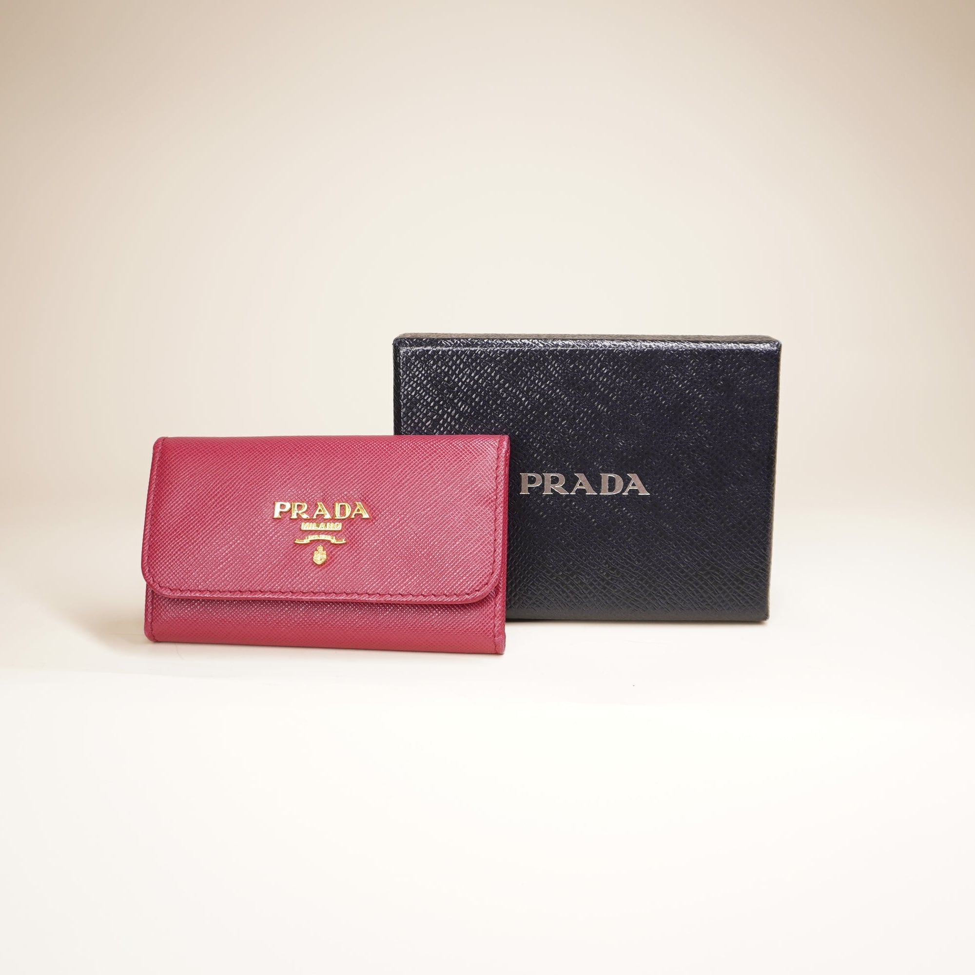 PRE-OWNED  Saffiano Metal 6 Key Holder Pink