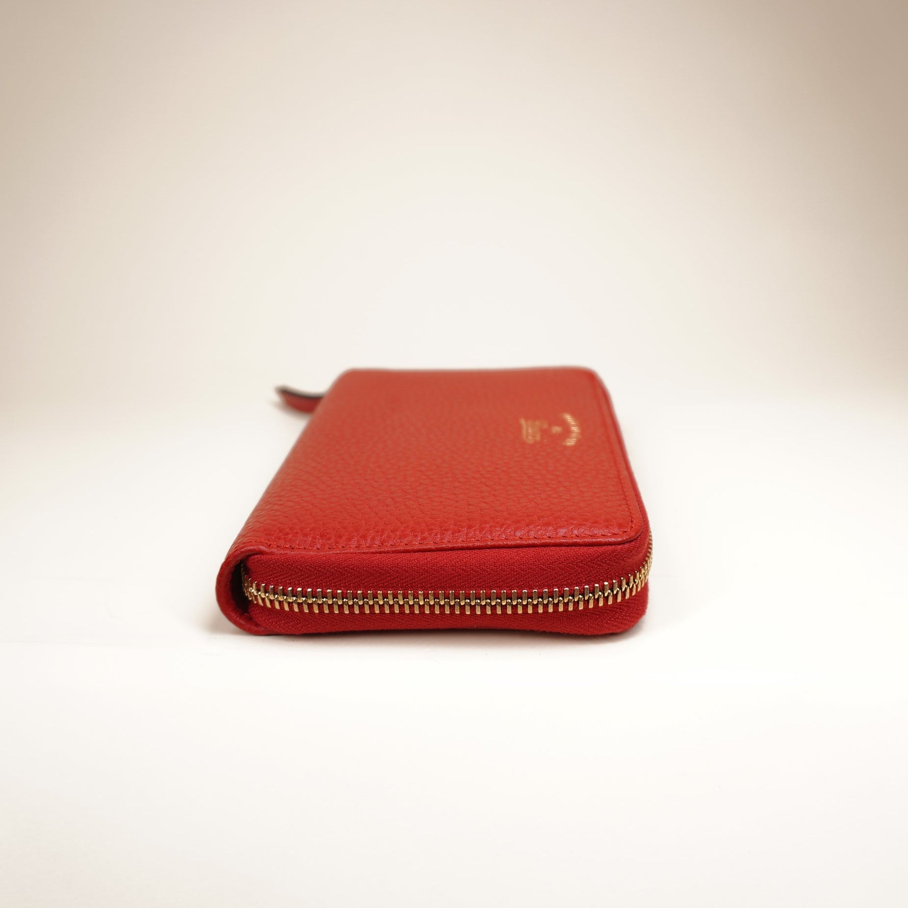 PRE-OWNED GG Red Dollar Swing Zip Around Wallet