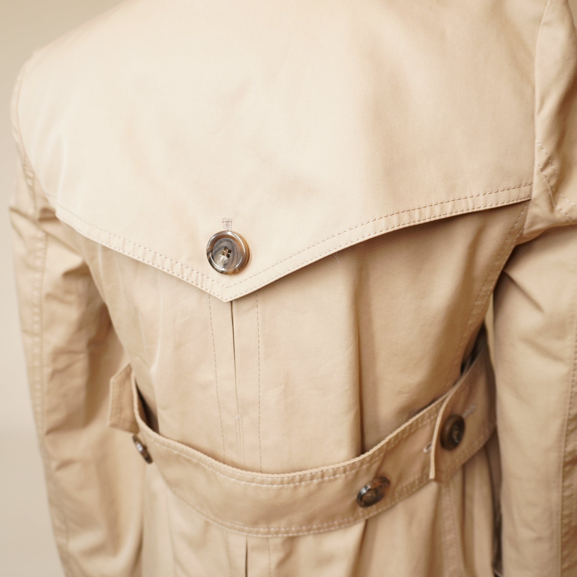 PRE-OWNED BURBERRY Blue Label Coat Double-breasted A-line size 36