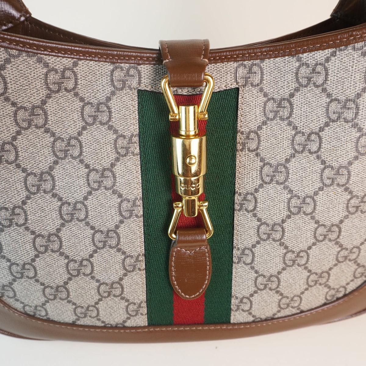 PRE-OWNED Beige/Brown GG Supreme Canvas Jackie 1961 Small Shoulder Bag