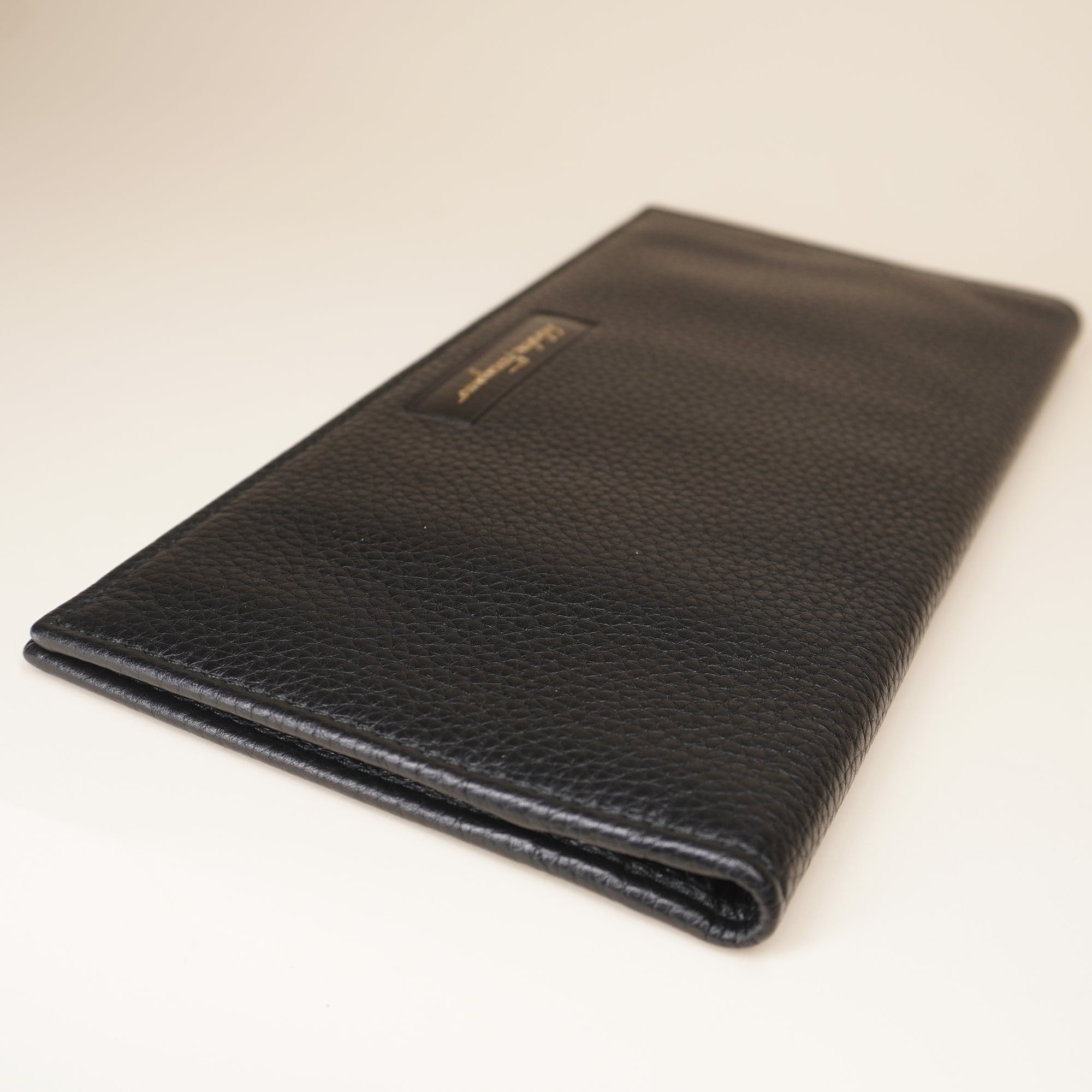 PRE-OWNED  Vertical Leather Wallet Pebbles Black