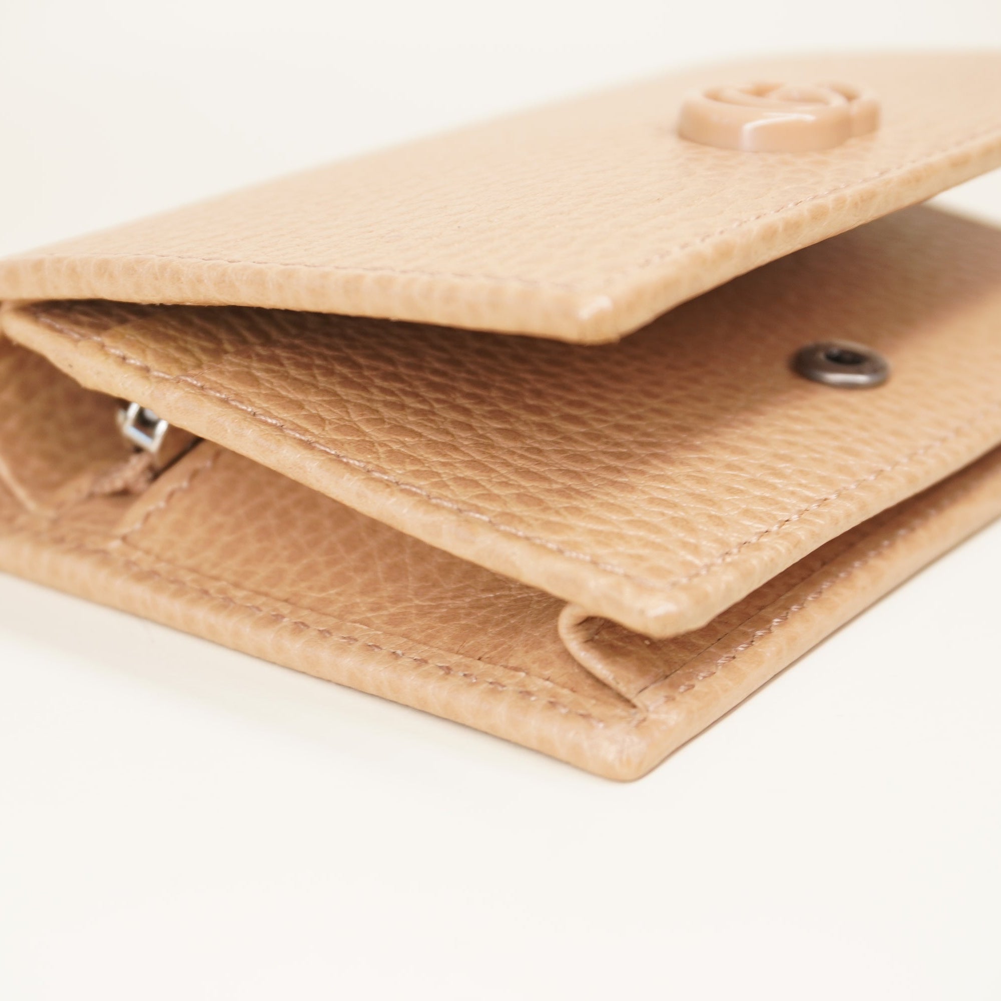 PRE-OWNED Calfskin GG Marmont Card Case Pink