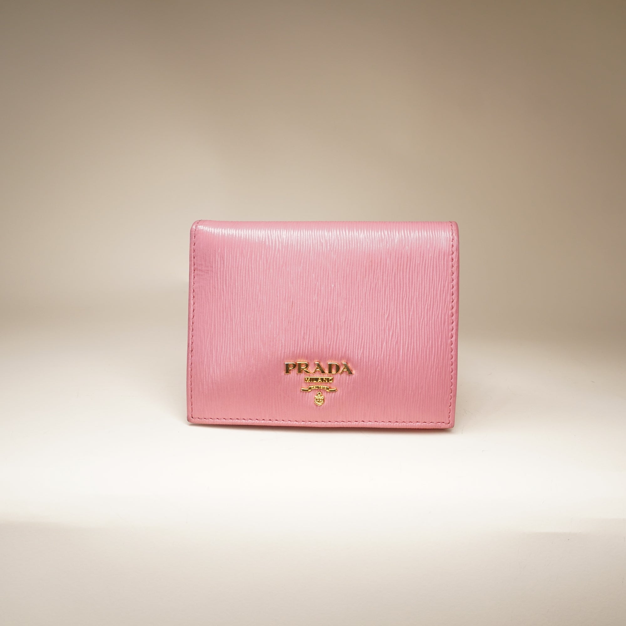 Saffiano Metal Bi-Fold Compact Wallet Pink