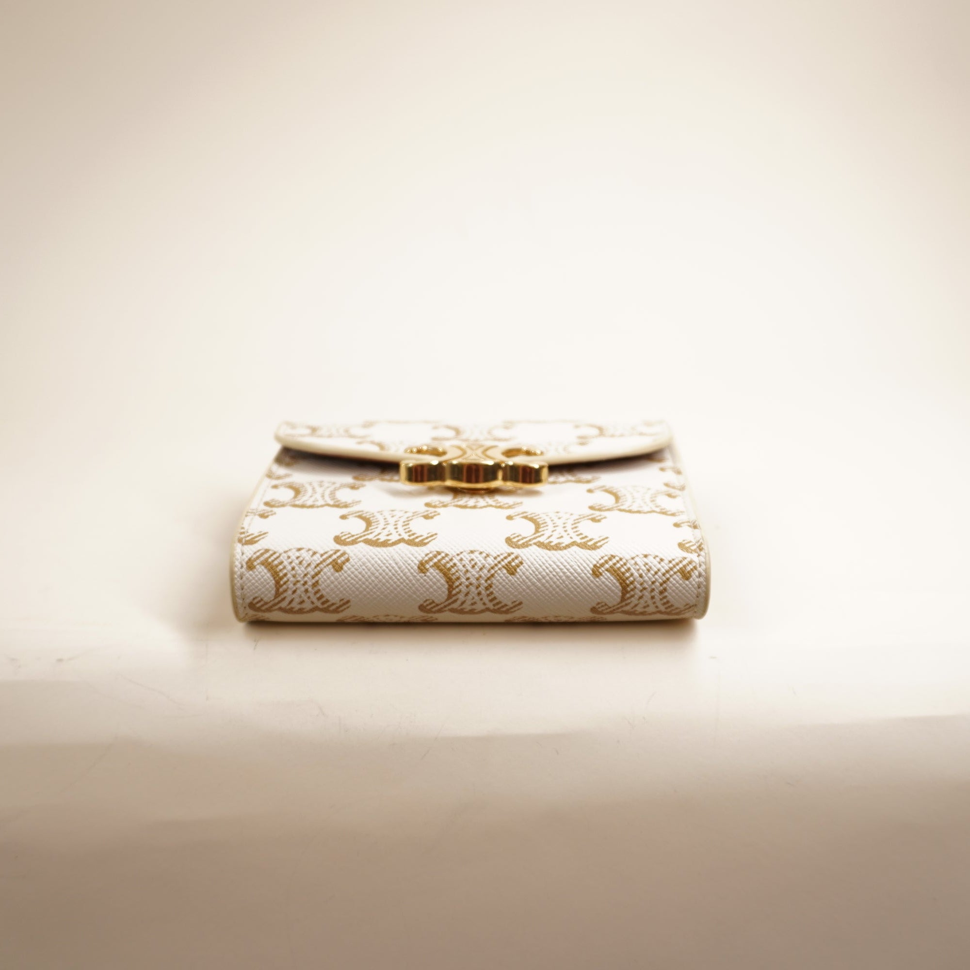 PRE-OWNED Triomphe Canvas Short Wallet