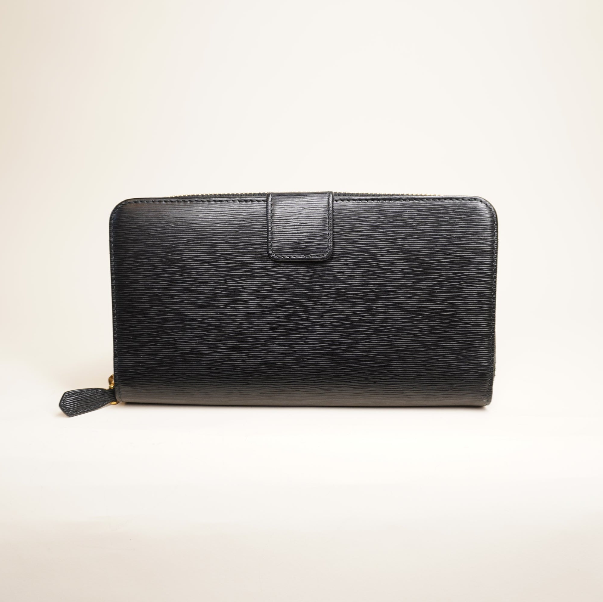 PRE-OWNED Black Vitello Move Zip Around Wallet