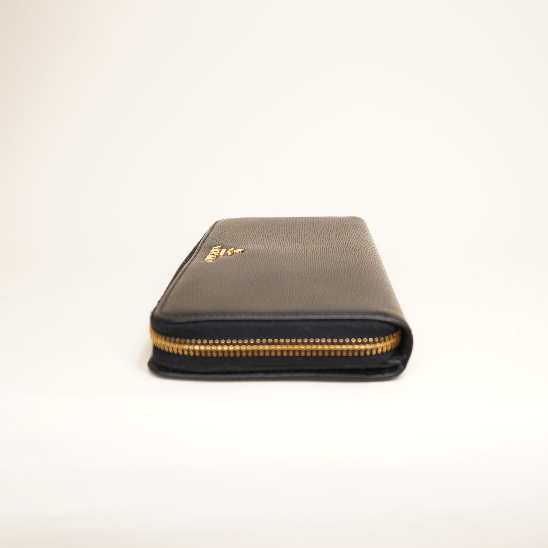 PRE-OWNED Black Vitello Move Zip Around Wallet