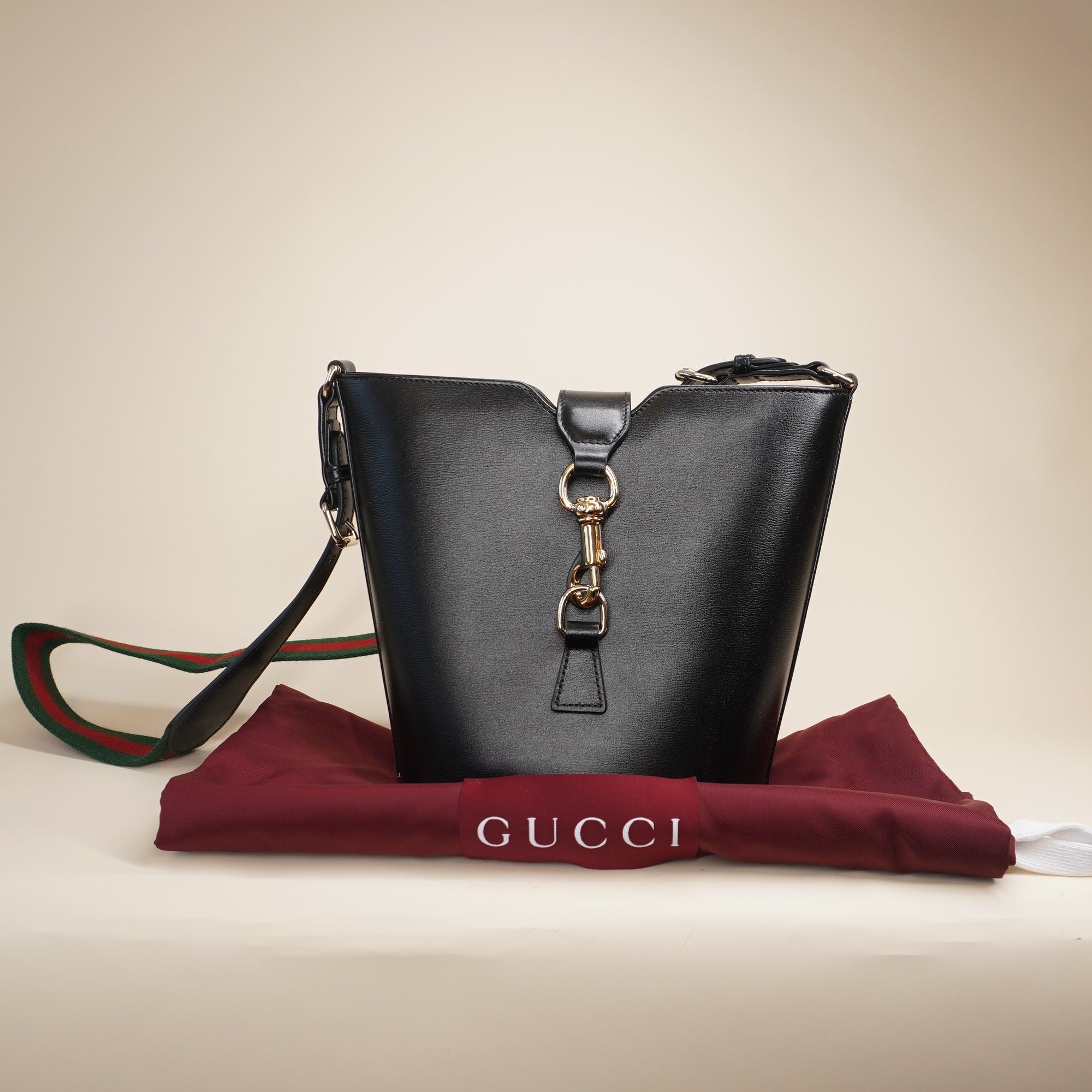 PRE-OWNED GG Jackie Mini Bucket Black Shoulder bag