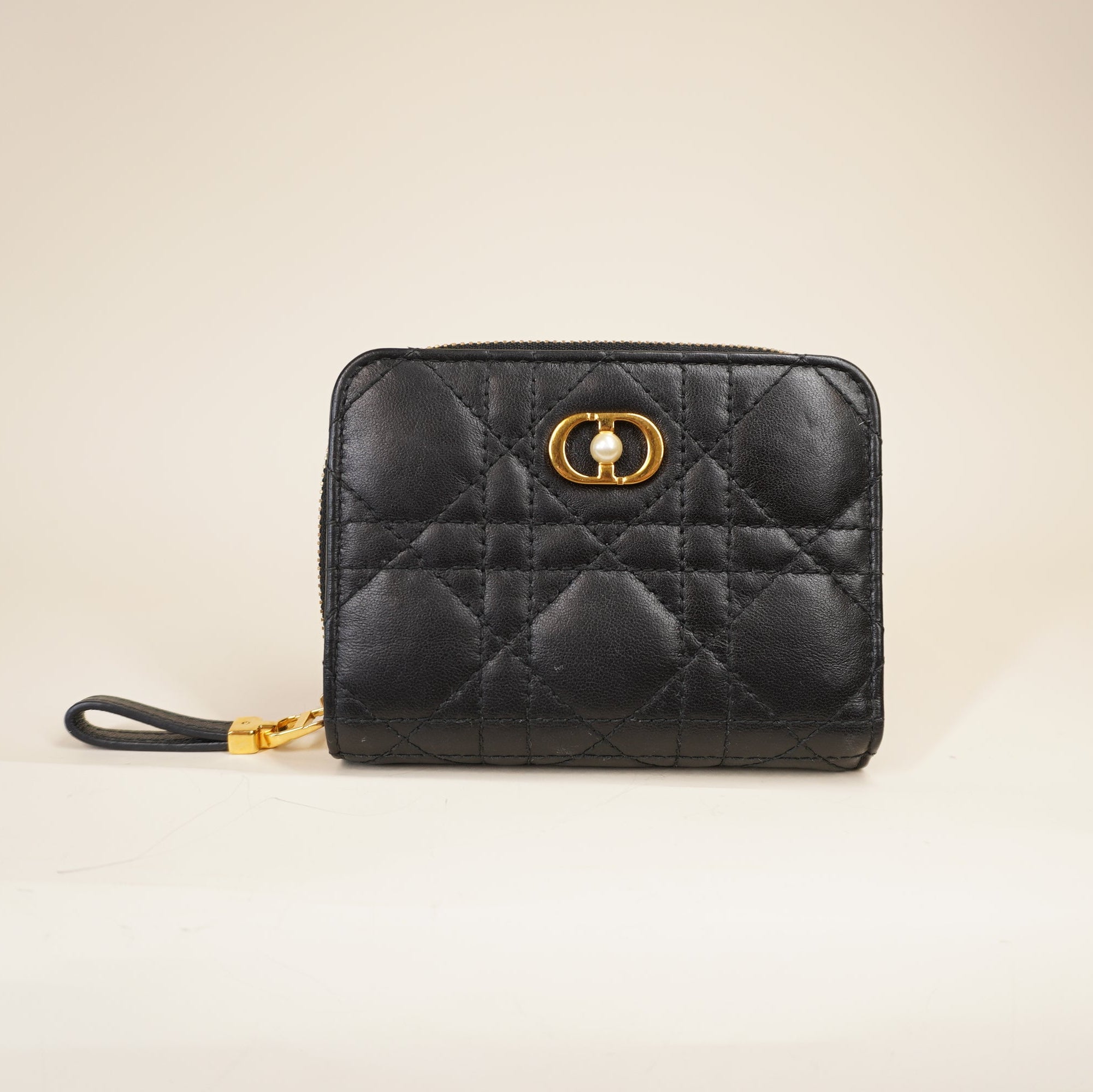 PRE-OWNED Black Cannage Caro Bifold Wallet