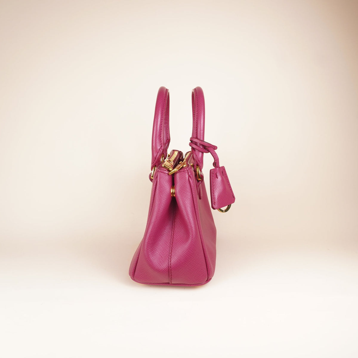 PRE-OWNED Pink Saffiano Leather Lux Galleria Double Zip Small