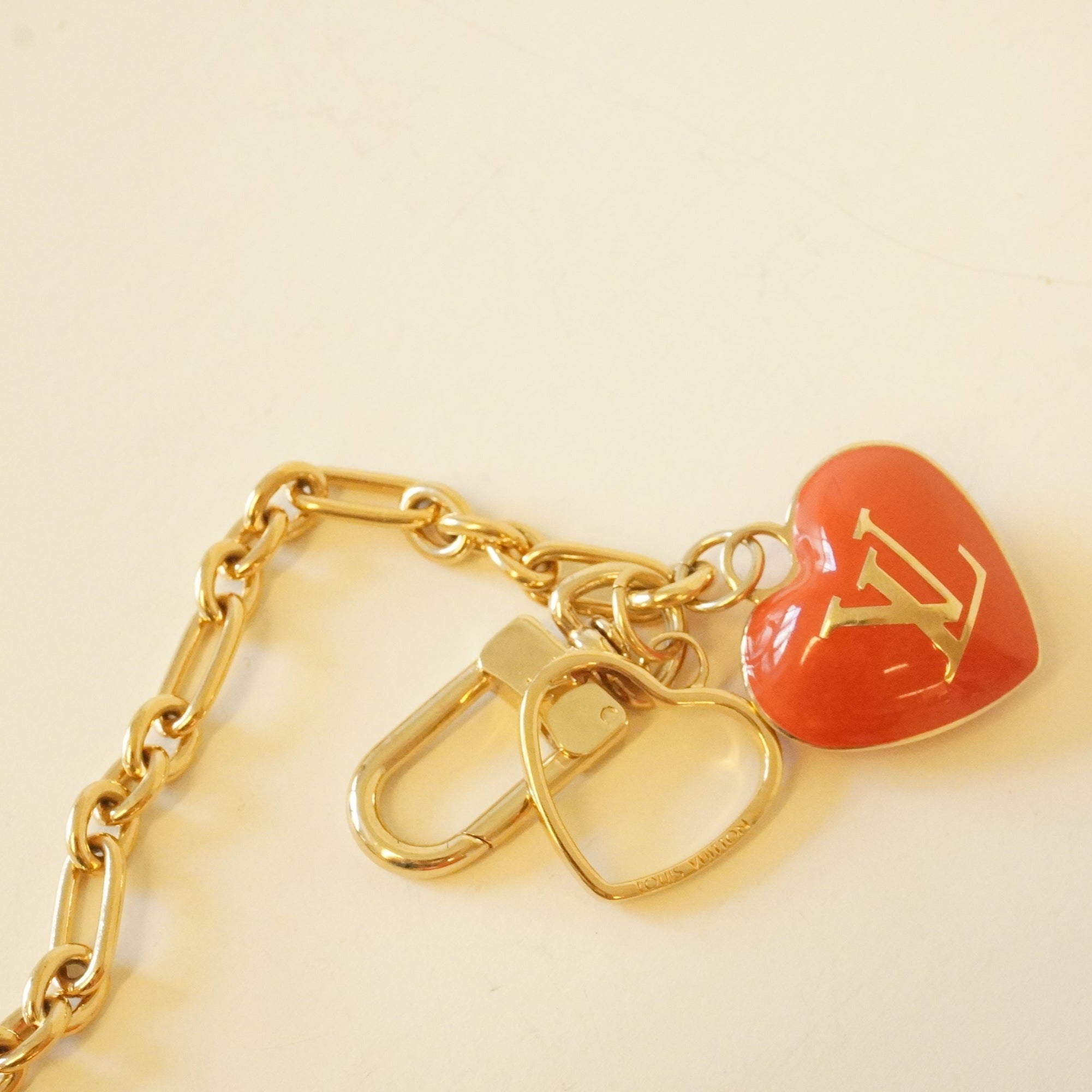 PRE-OWNED LV Vernis Heart Coin Purse Red Sunset