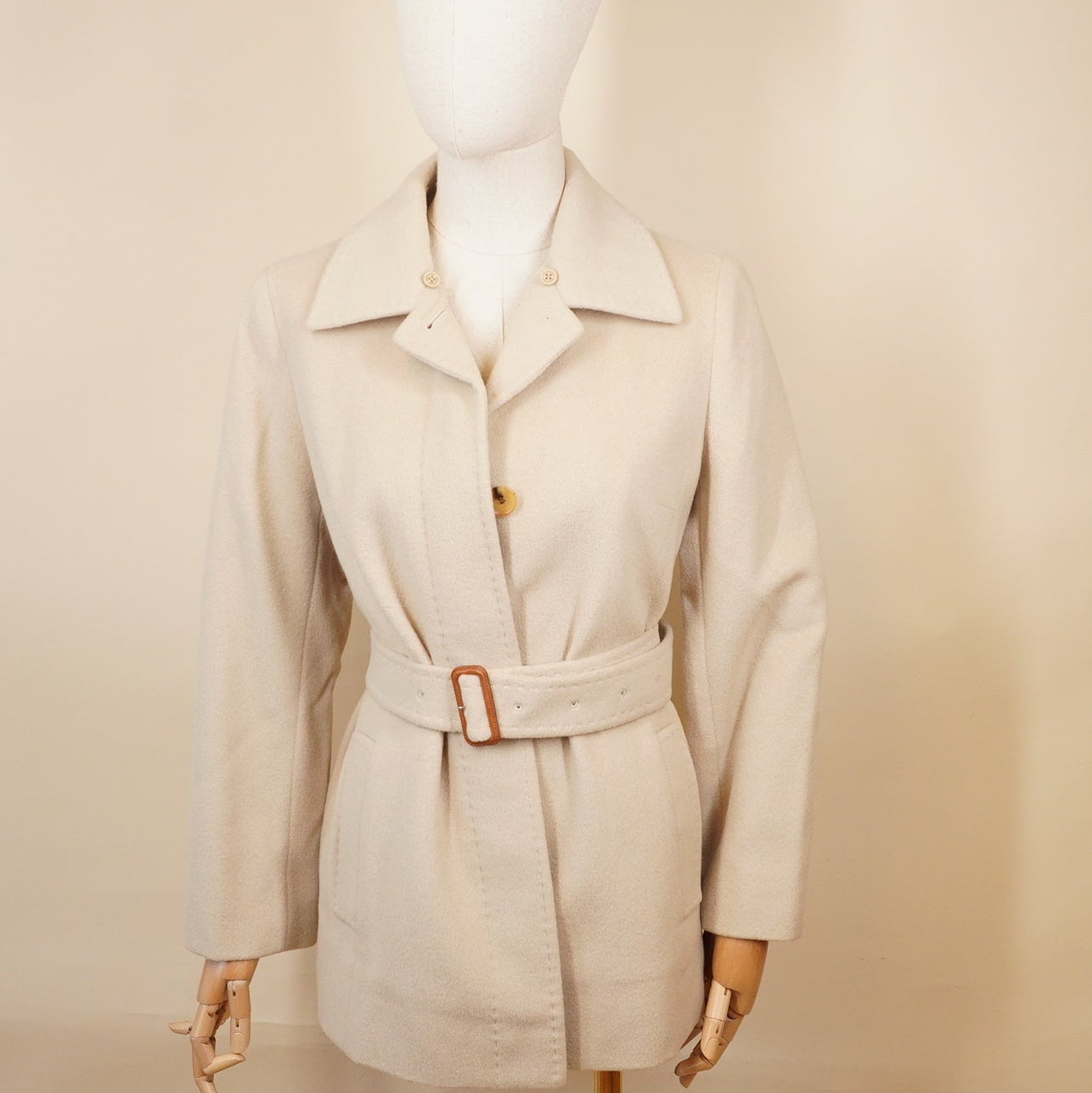 PRE-OWNED Burberry LONDON Coat Beige Women's S