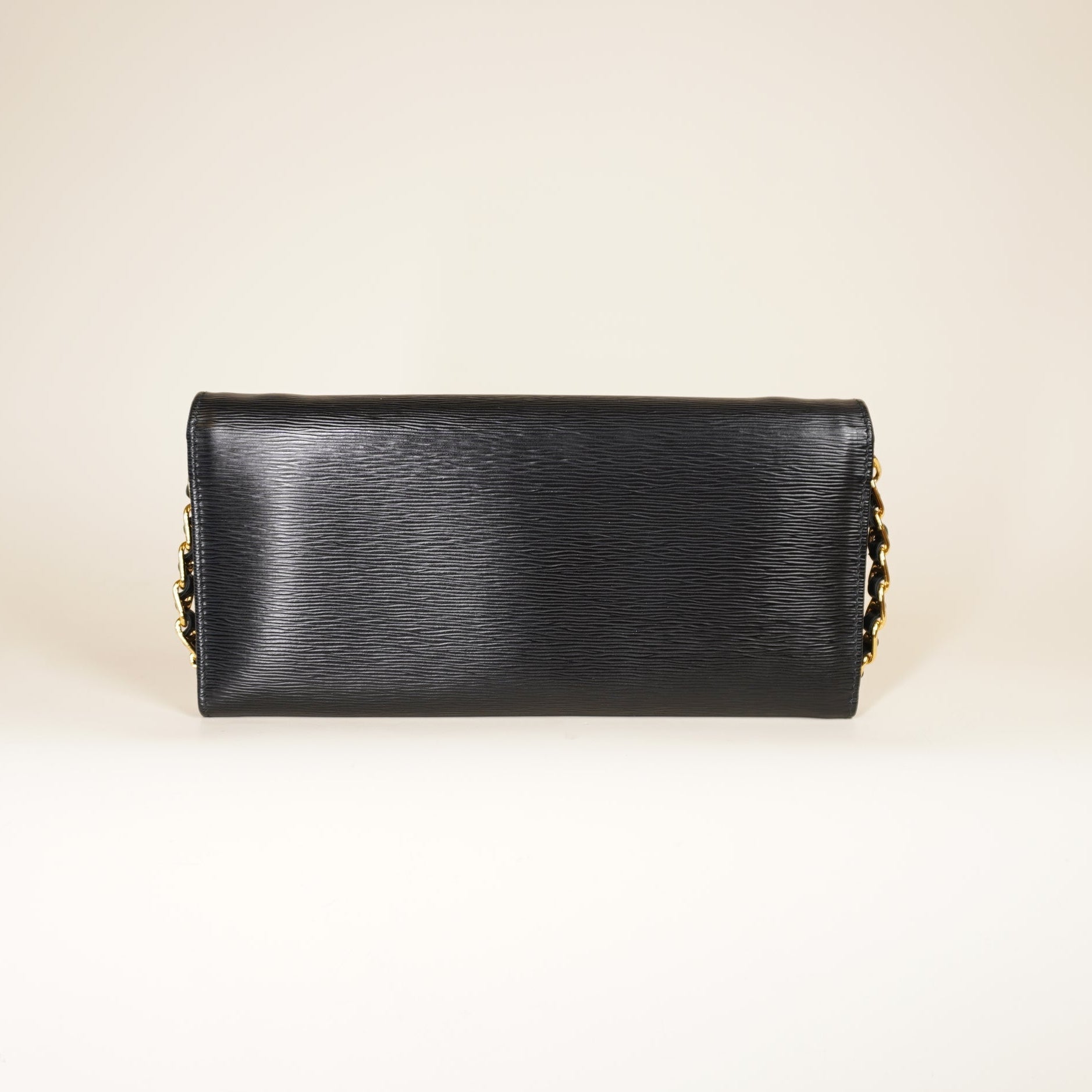 PRE-OWNED Black Wallet on Chain Vitello Move Crossbody Bag