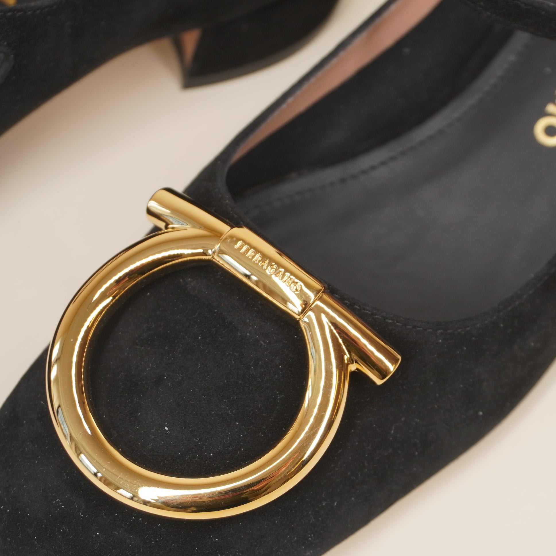 PRE-OWNED  Ballerine Shoes Black Suede 8