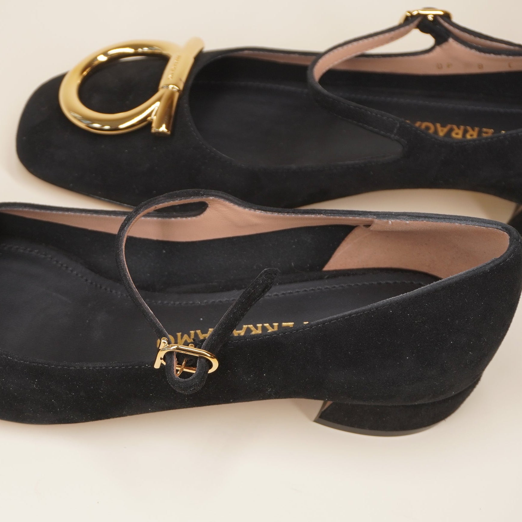PRE-OWNED  Ballerine Shoes Black Suede 8