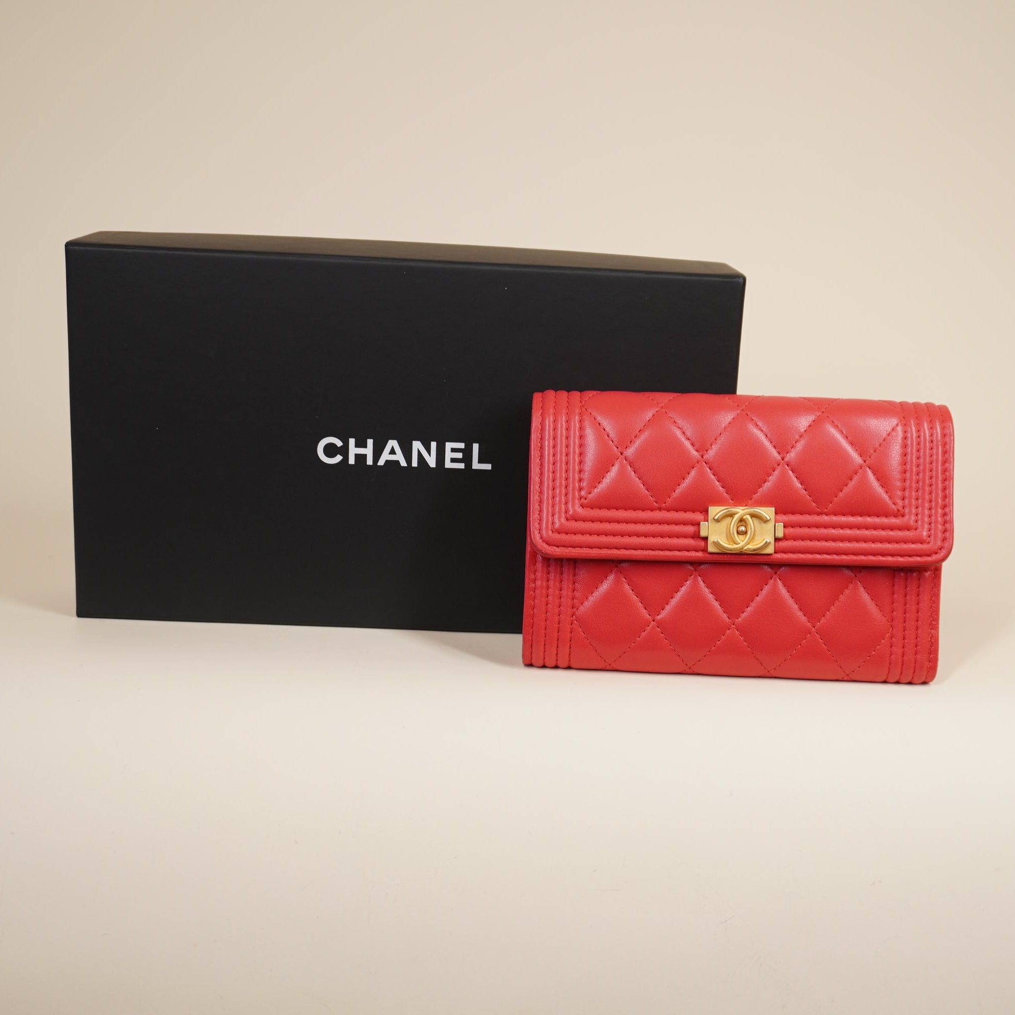 PRE-OWNED CC Watermelon Red Calfskin Boy Wallet