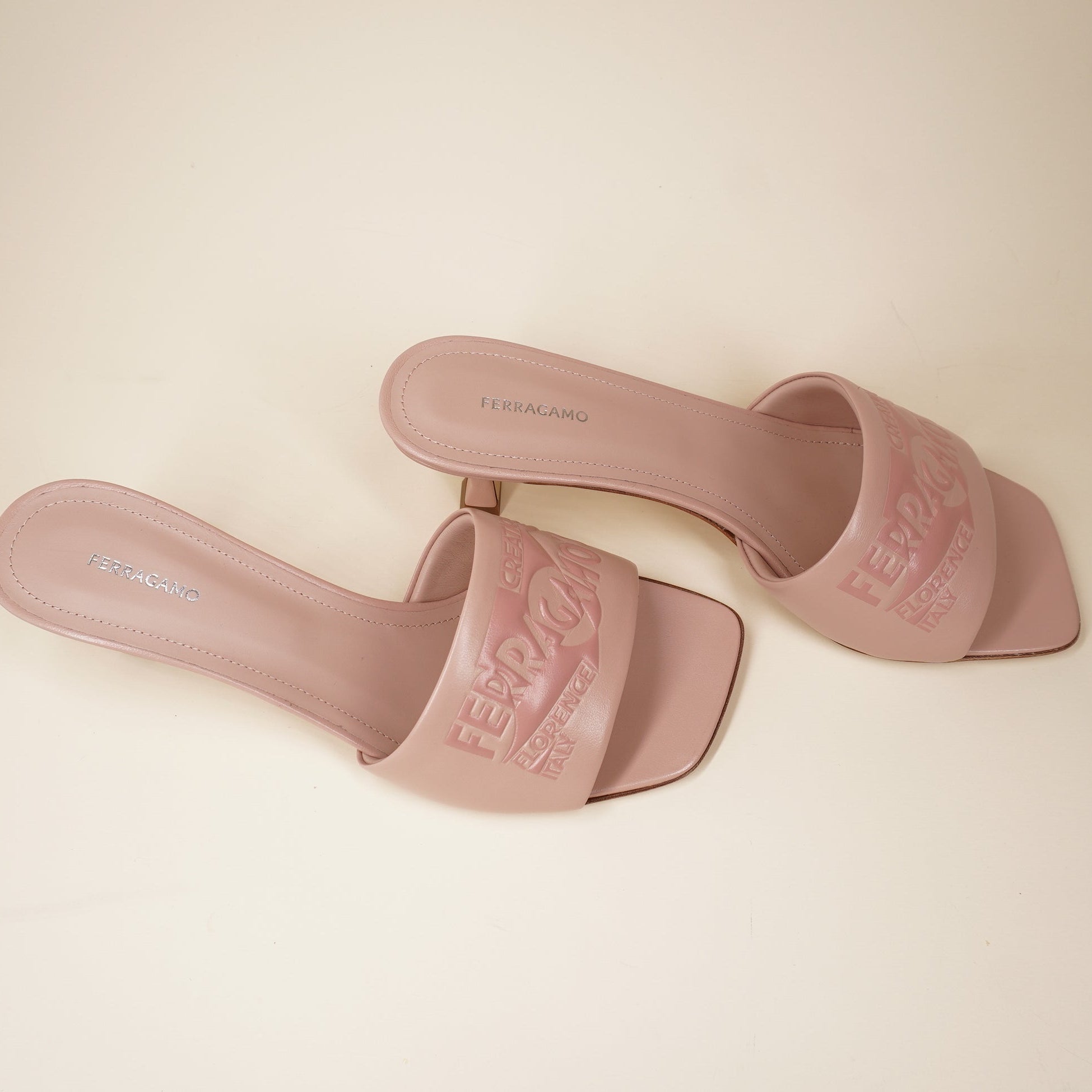 PRE-OWNED Padded Leather Pink Sandals 7.5