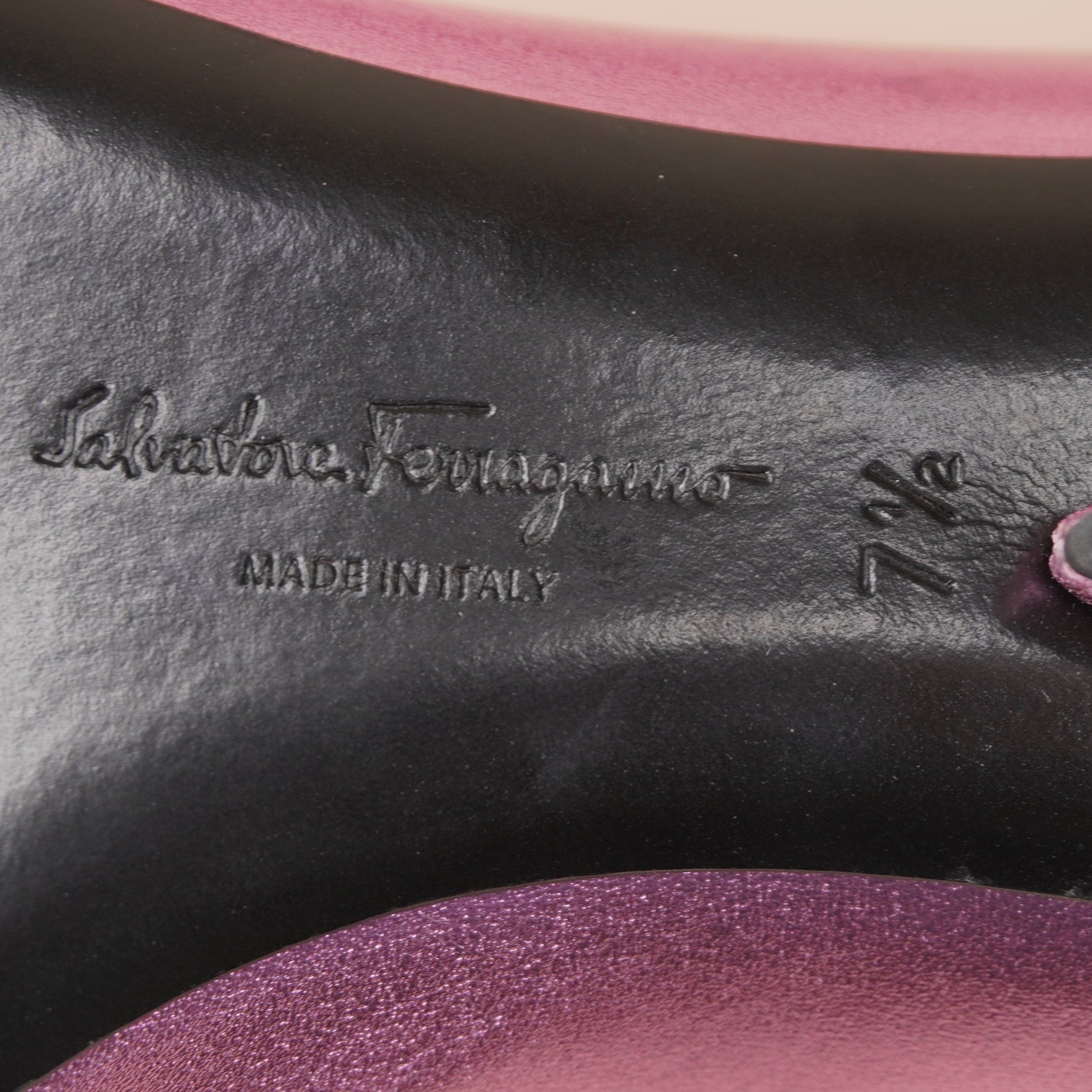 PRE-OWNED  Padded Leather Pink Sandals 7.5