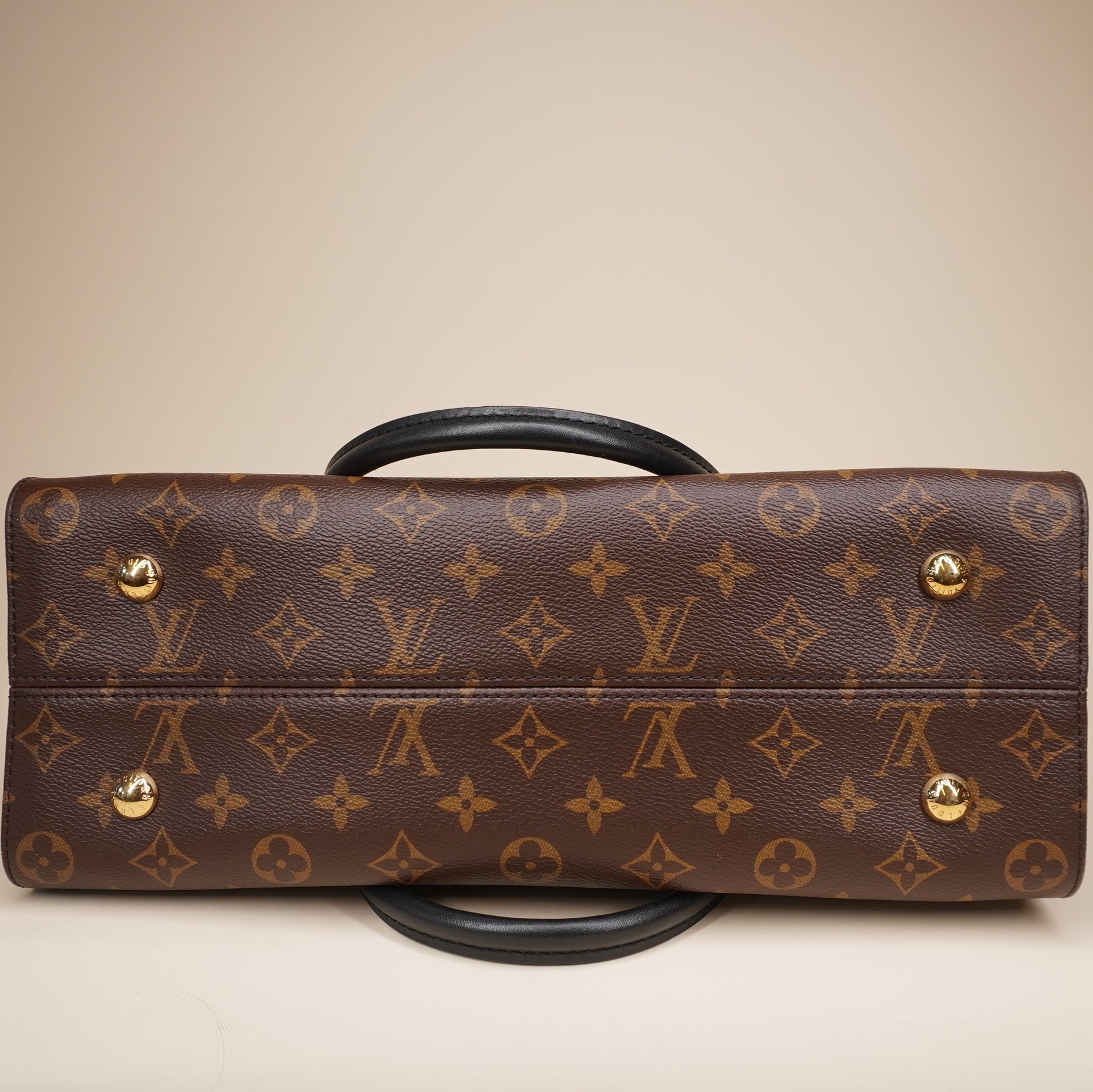 PRE-OWNED LV Tuileries Monogram Canvas with Leather Shoulder Bag