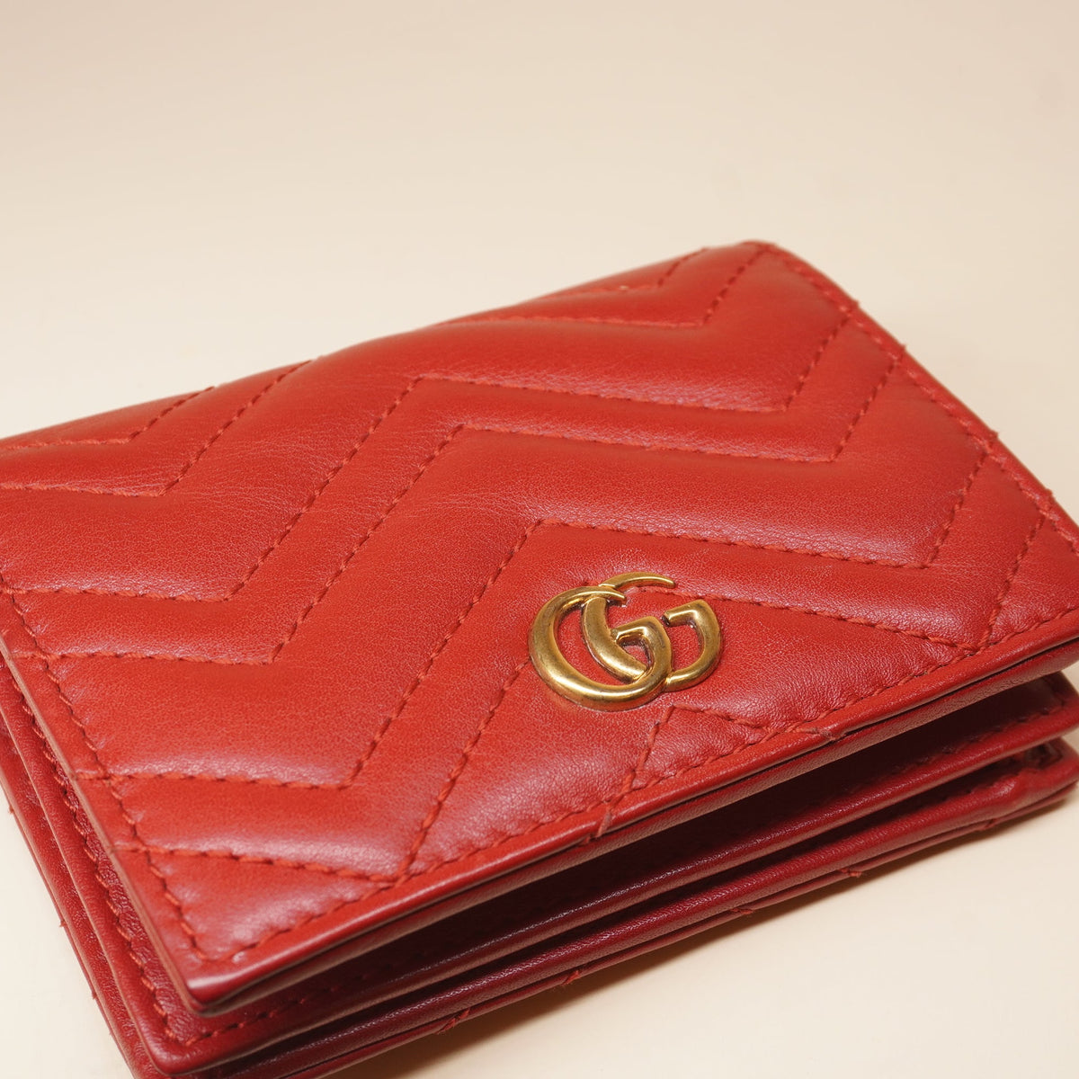 PRE-OWNED Red Marmont Double G Logo Compact Wallet