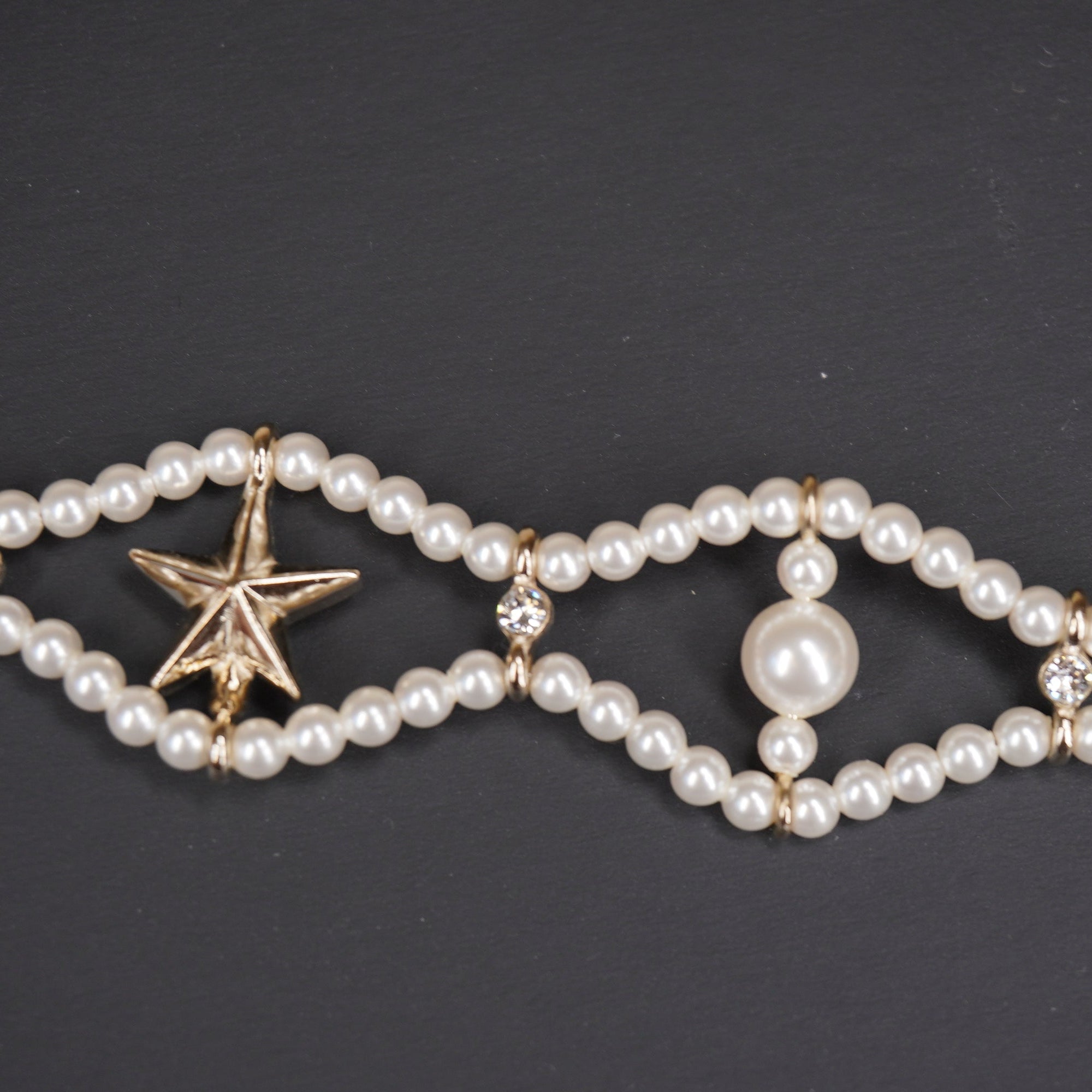 PRE-OWNED Coco MarkCamelia Choker White Gold Clear Fake Pearl Hardware Rhinestones