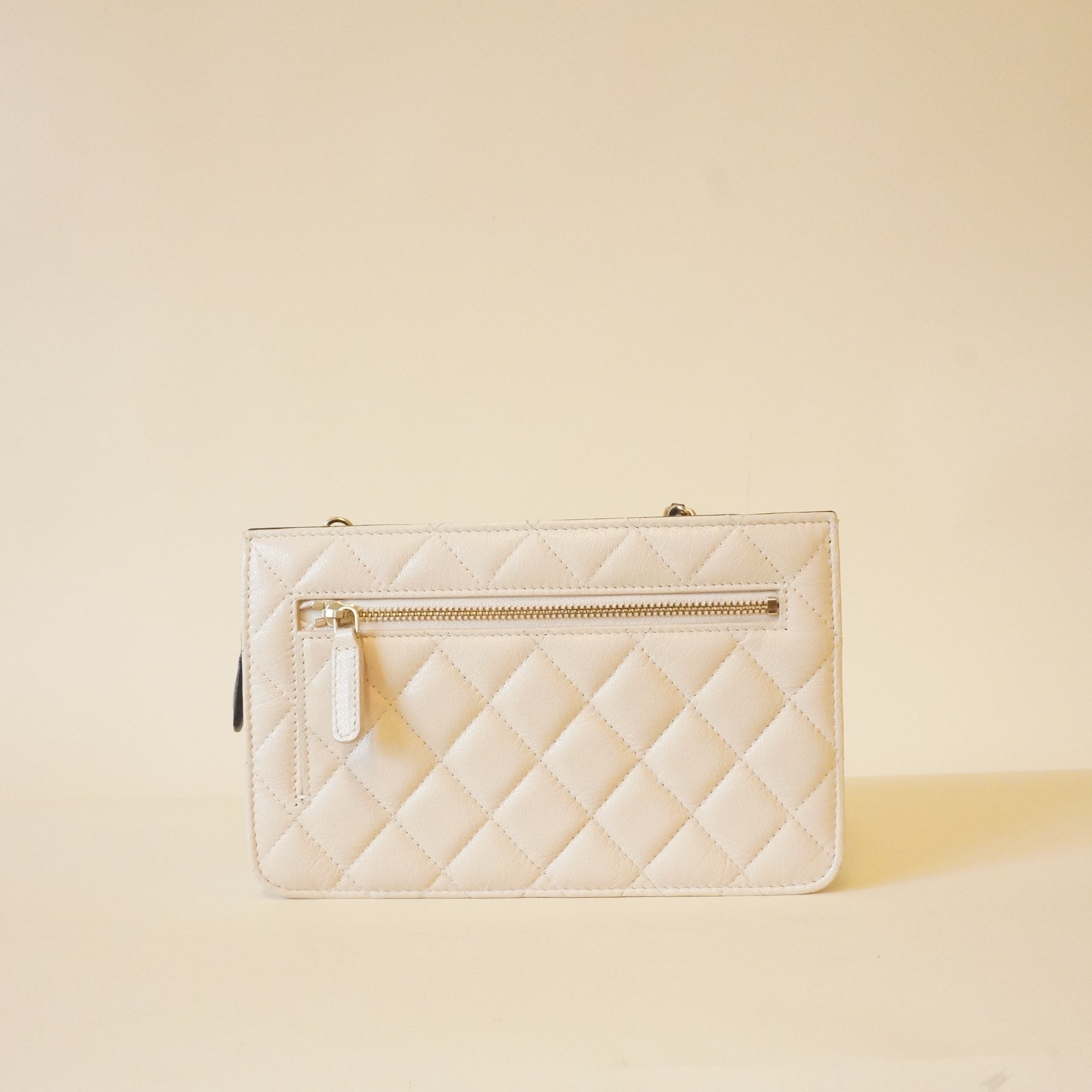 PRE-OWNED CC Tricolor Quilted Goatskin CC Multi-Pocket Wallet on Chain